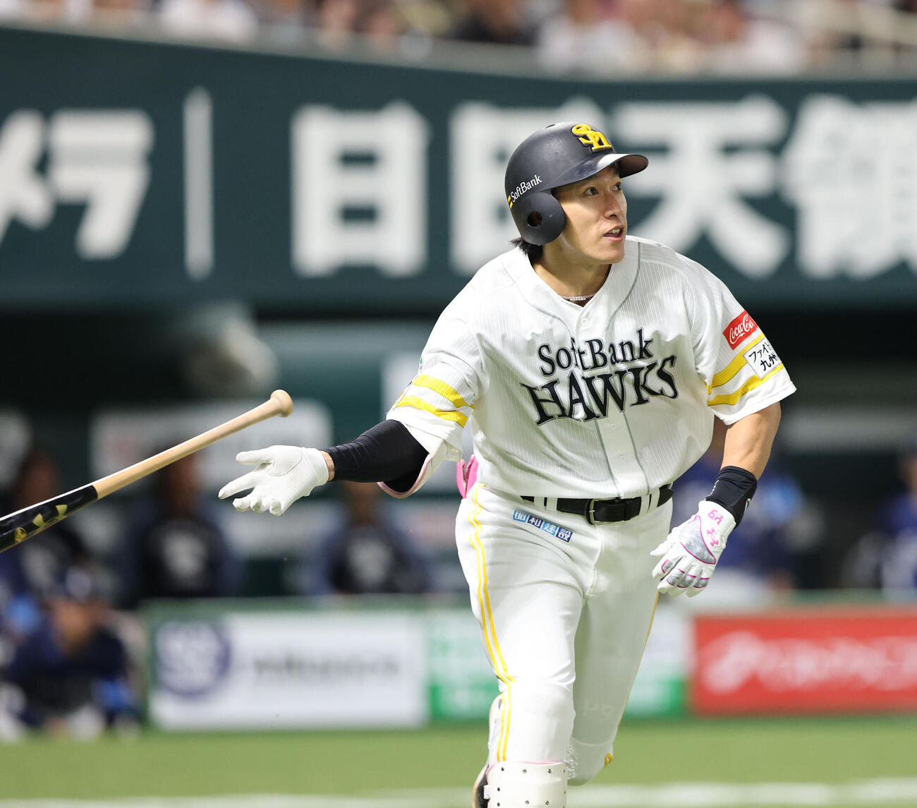 ソフトバンク対西武　7回裏ソフトバンク2死一、三塁、柳田悠岐は右越えに勝ち越し3点本塁打を放つ（撮影・梅根麻紀）