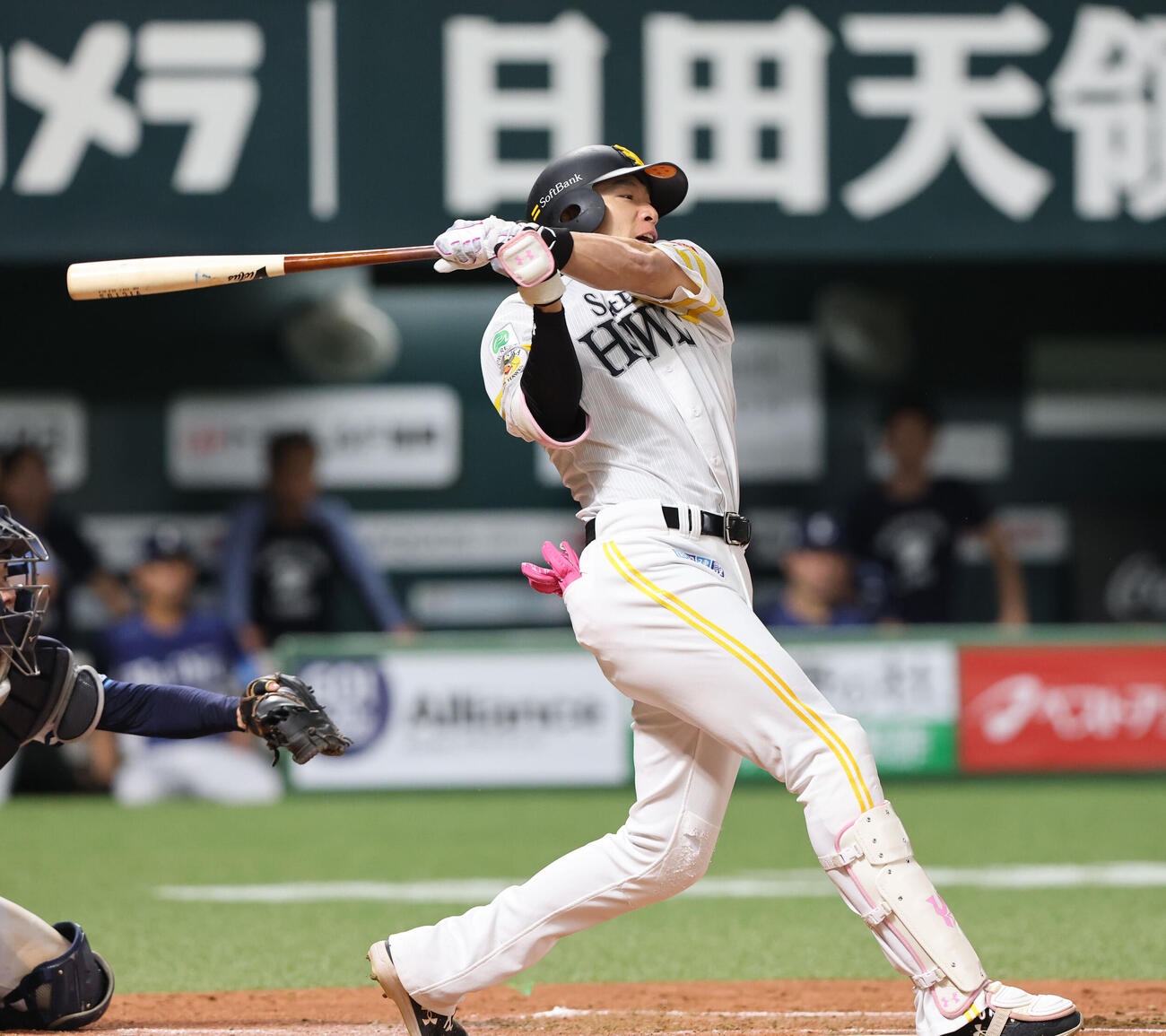 ソフトバンク対西武　1回裏ソフトバンク無死、柳田悠岐は中前打を放つ（撮影・梅根麻紀）