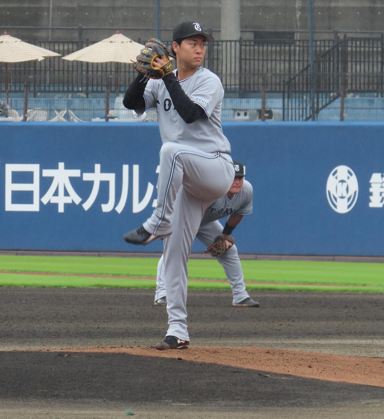 実戦復帰を果たした巨人山崎（撮影・水谷京裕）