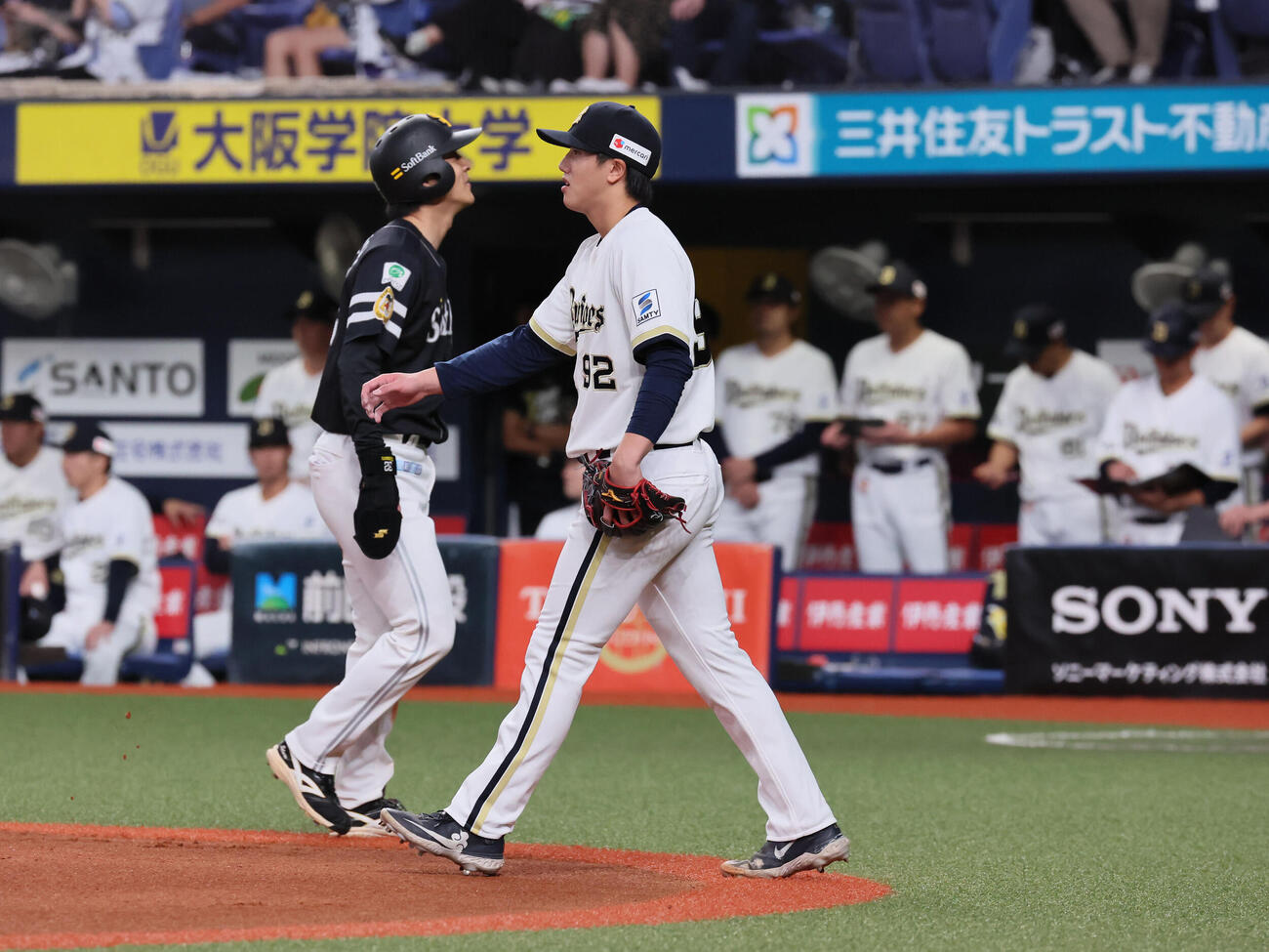 オリックス対ソフトバンク　1回表ソフトバンク無死二塁、陳睦衡は柳田悠岐に先制適時打を浴びる（撮影・宮崎幸一）