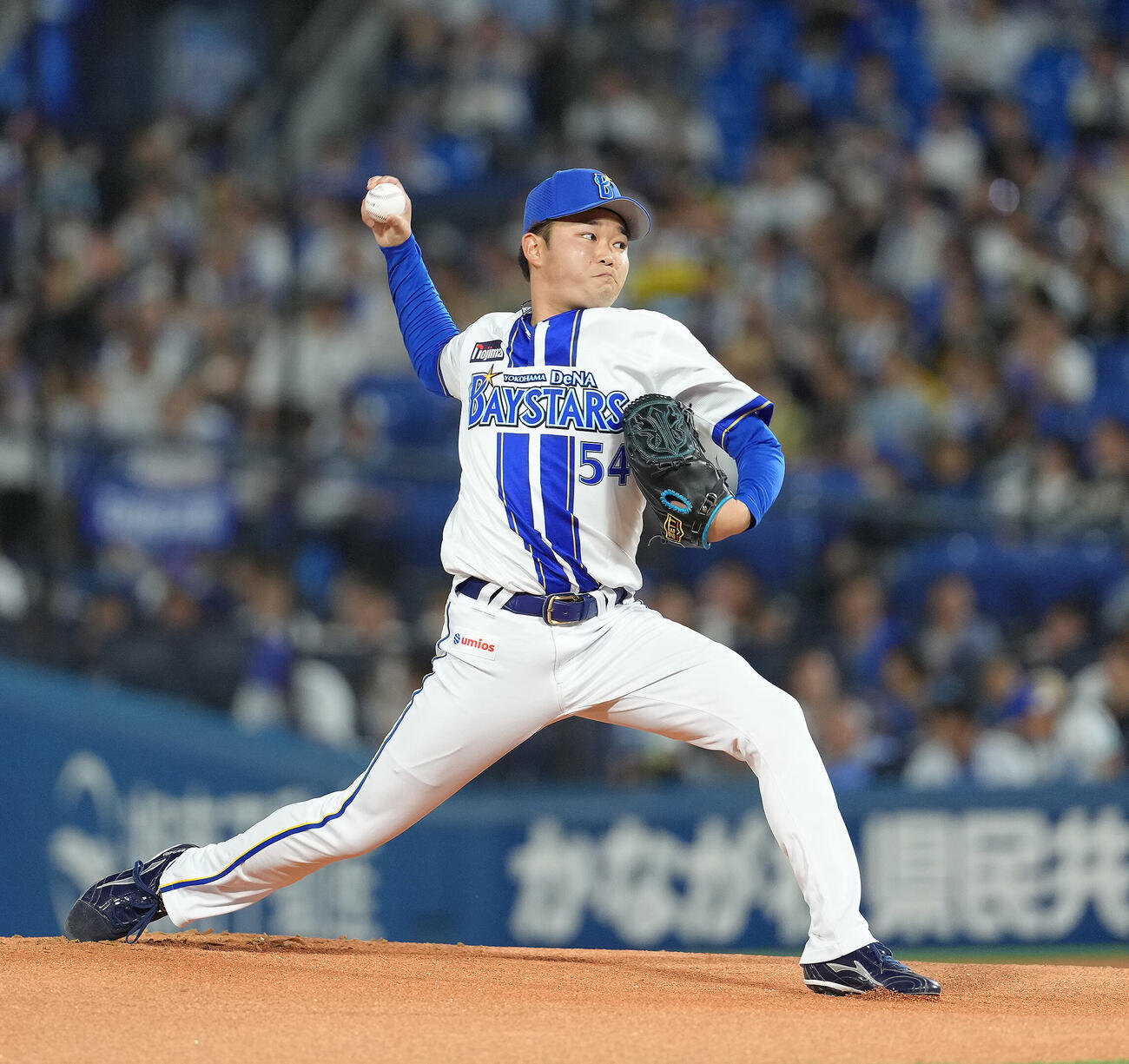 DeNA対阪神　DeNA先発の石田裕太郎（撮影・足立雅史）