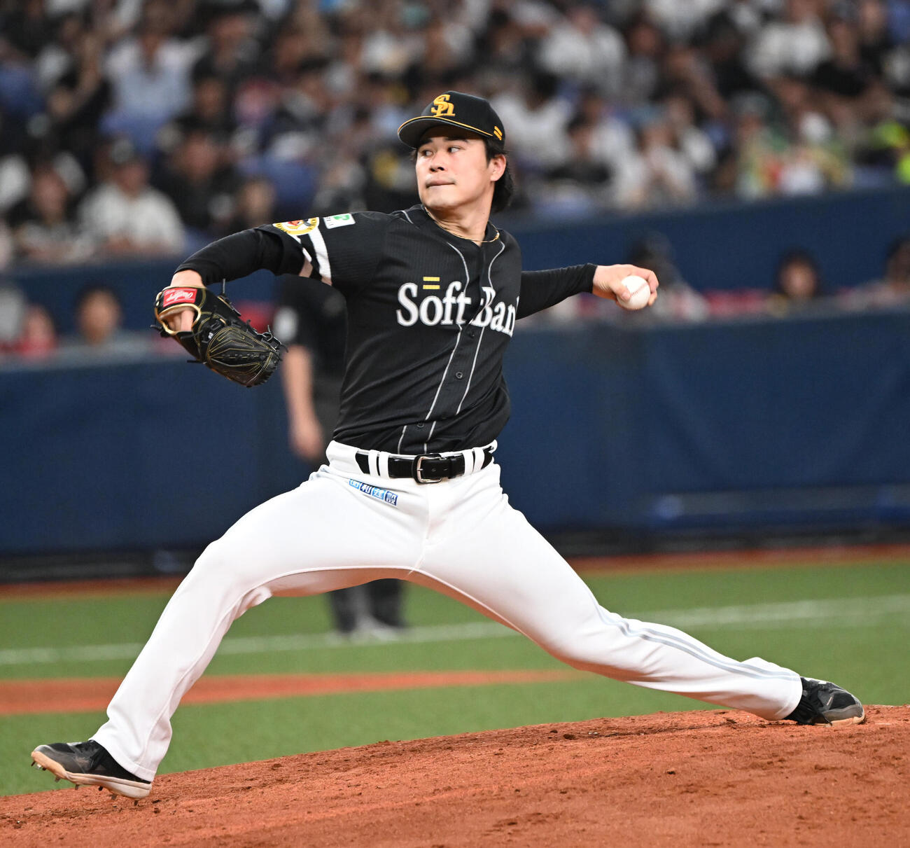 オリックス対ソフトバンク　先発するソフトバンク松本晴（撮影・和賀正仁）