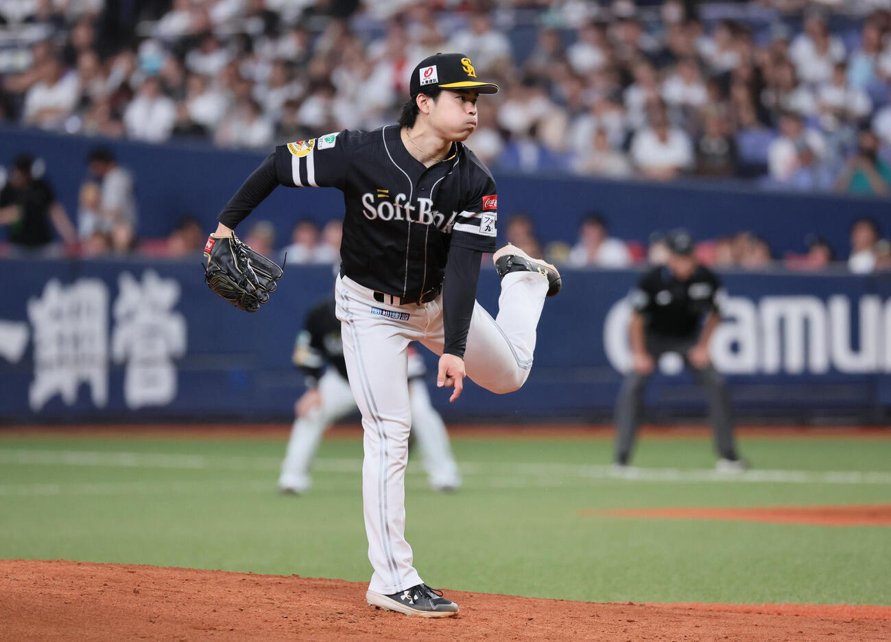 オリックス対ソフトバンク　ソフトバンク先発の松本晴（撮影・宮崎幸一）
