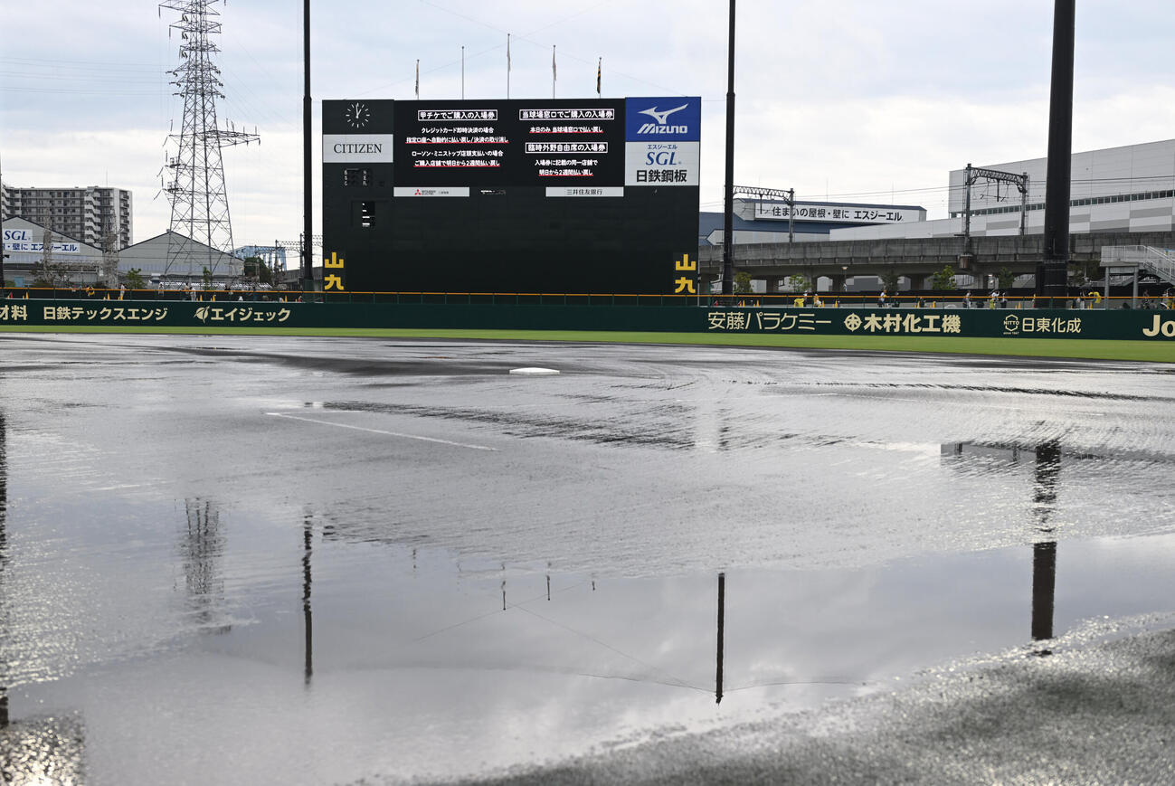 降雨中止となったファーム・リーグ西地区阪神対ソフトバンク（撮影・和賀正仁）
