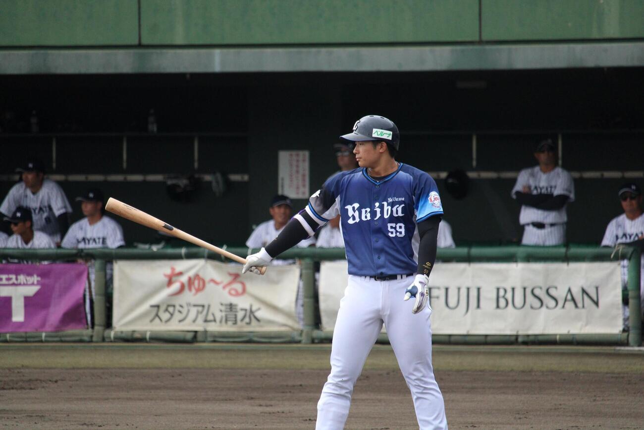 ファーム・リーグ首位打者をほぼ手中に収めた西武横田（撮影・金子真仁）