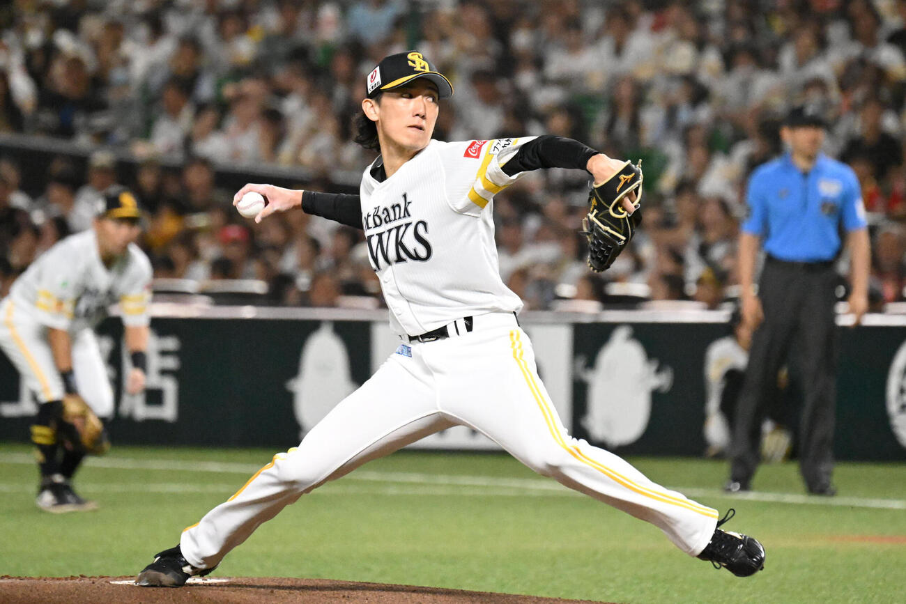 ソフトバンク対オリックス　ソフトバンク先発の大津亮介（撮影・林敢治）