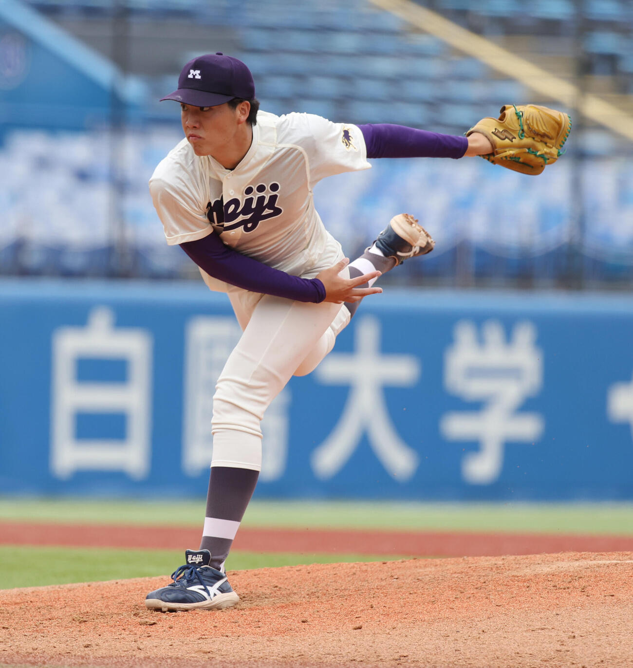 明大対早大　好投する明大・平嶋桂知（撮影・柴田隆二）
