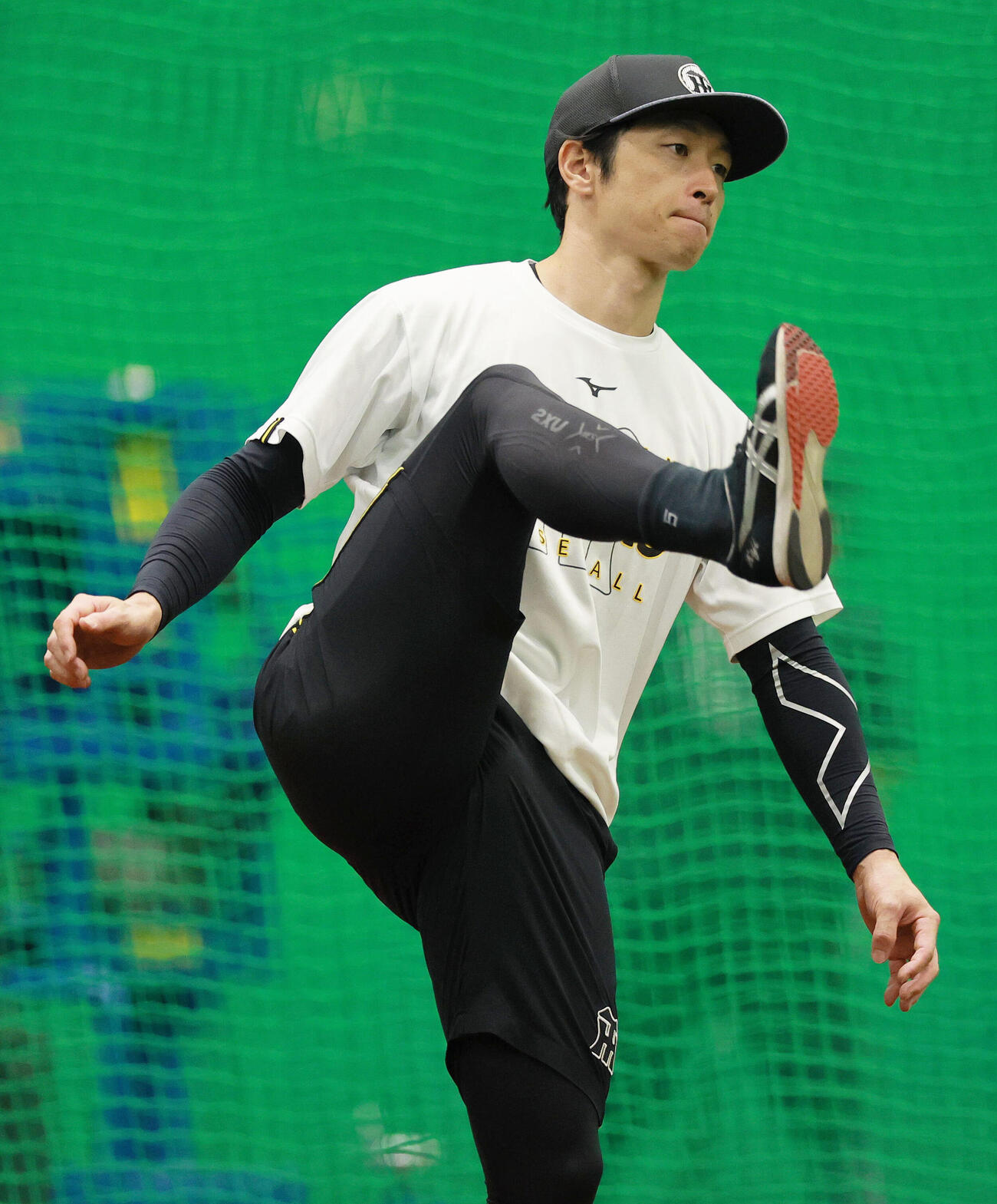 阪神対ヤクルト　室内でアップする阪神近本光司（撮影・上山淳一）