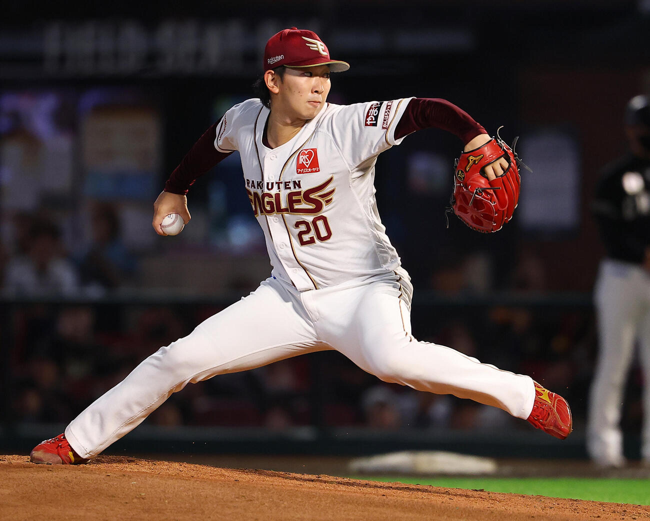 楽天対ロッテ　楽天先発の伊藤樹（撮影・野上伸悟）