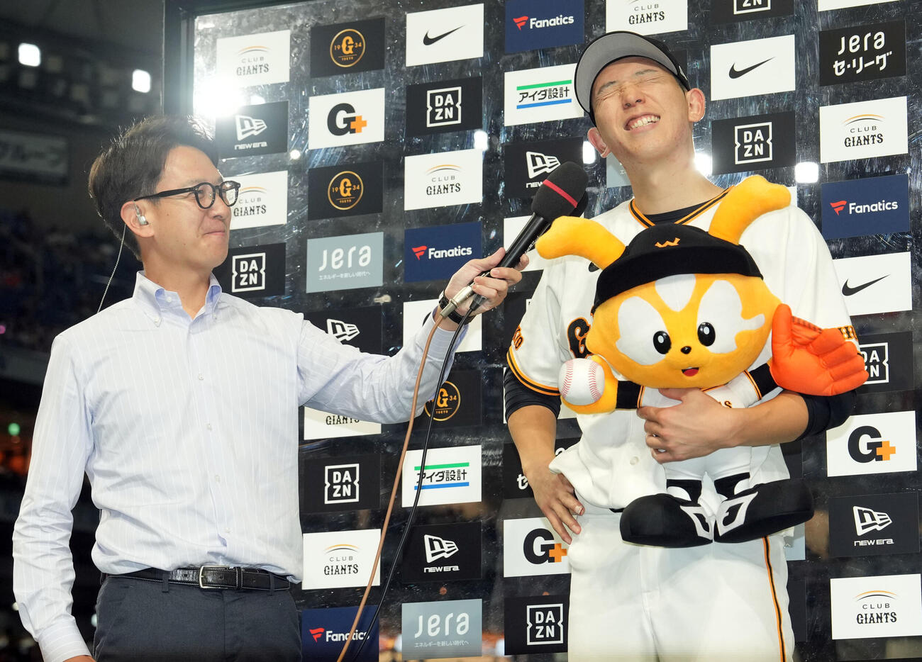 巨人対広島　完投勝利を逃し悔しそうな表情を浮かべる巨人戸郷翔征（撮影・たえ見朱実）