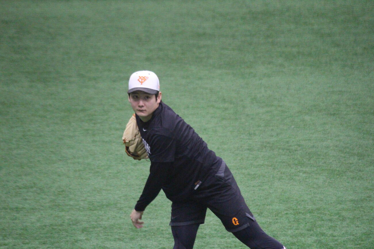 ジャイアンツ球場での練習する竹丸和幸