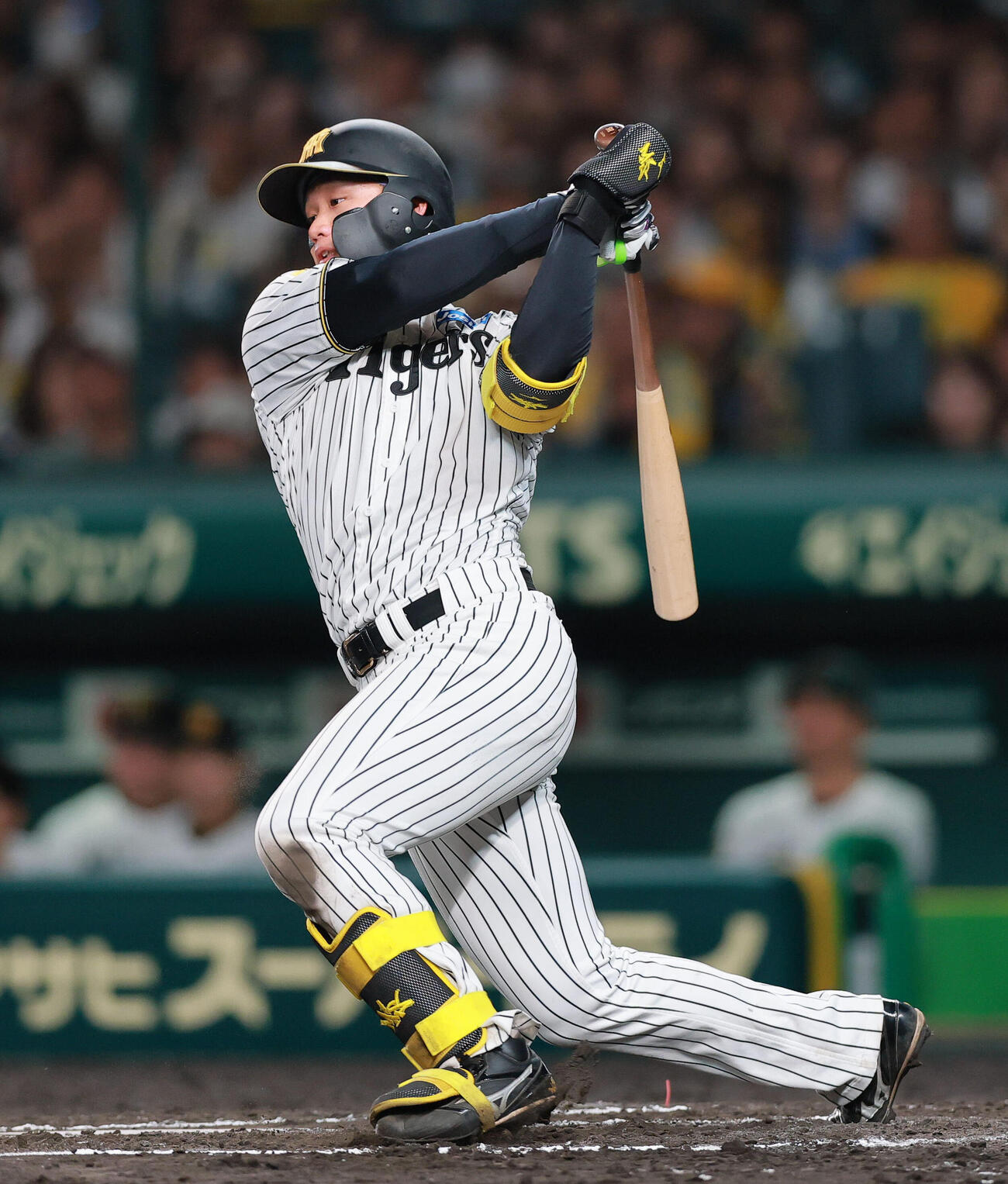 阪神対ヤクルト　6回裏阪神2死、森下翔太は安打を放つ（撮影・上山淳一）