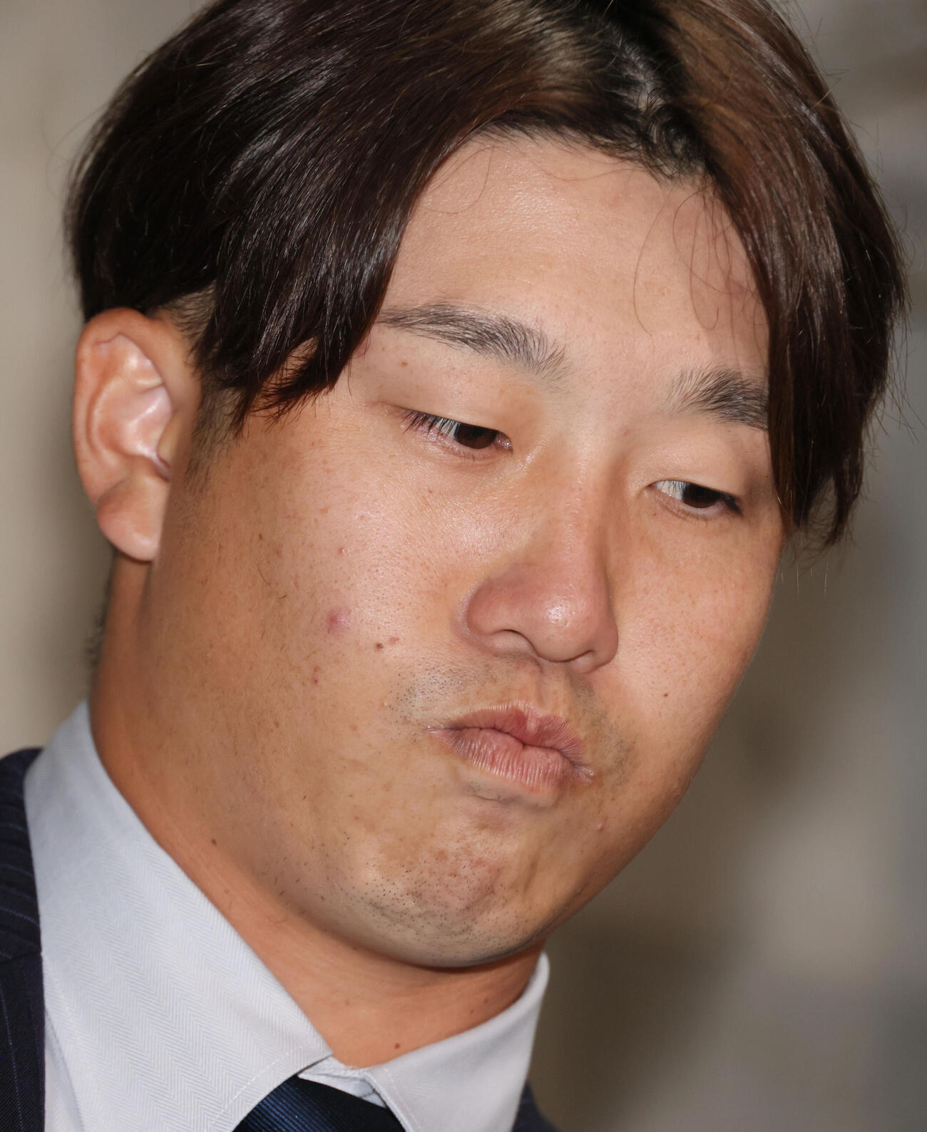 戦力外通告された広島小園海斗（撮影・加藤孝規）