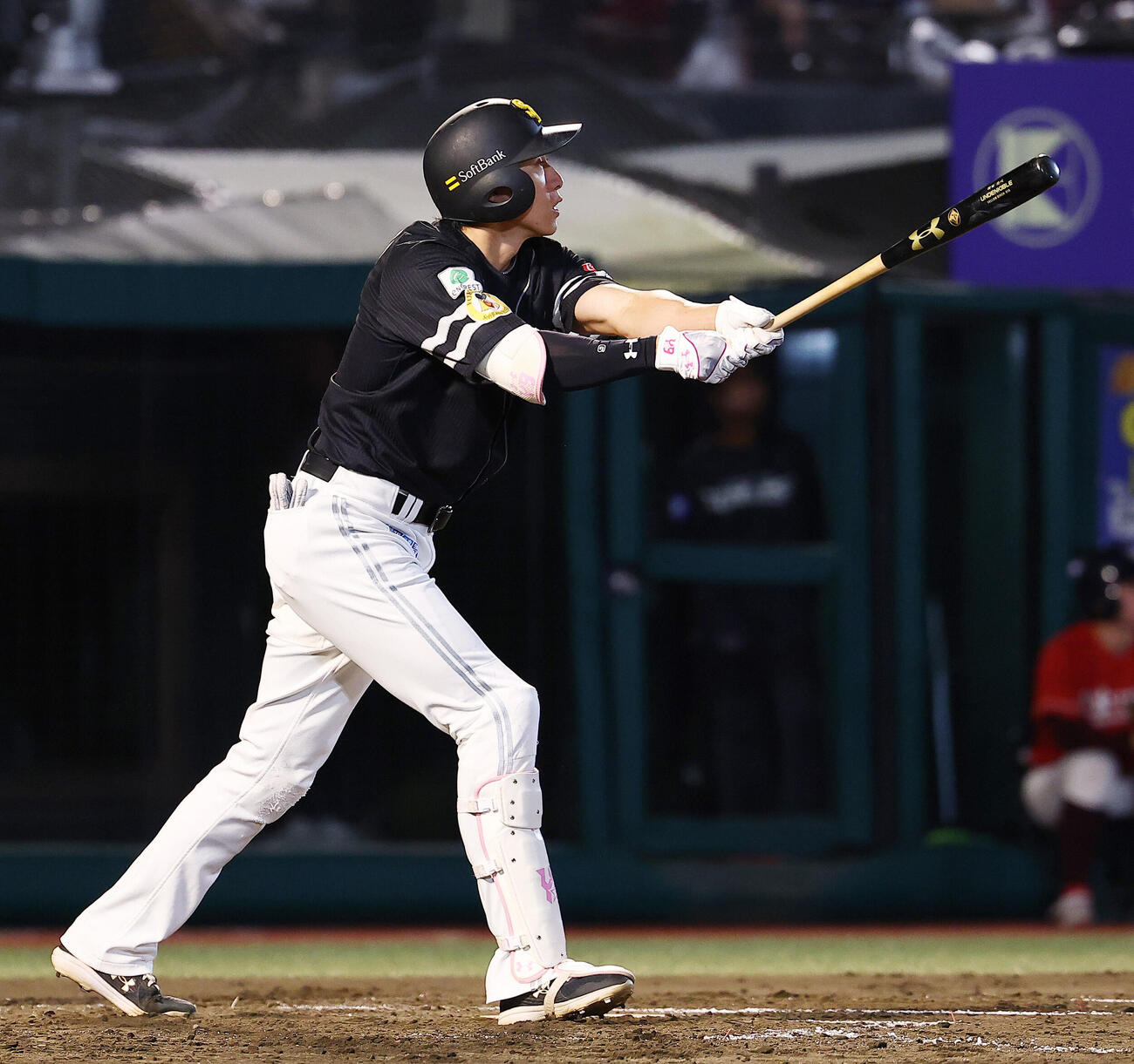 楽天対ソフトバンク　4回表ソフトバンク無死、本塁打を放つ柳田悠岐（撮影・野上伸悟）