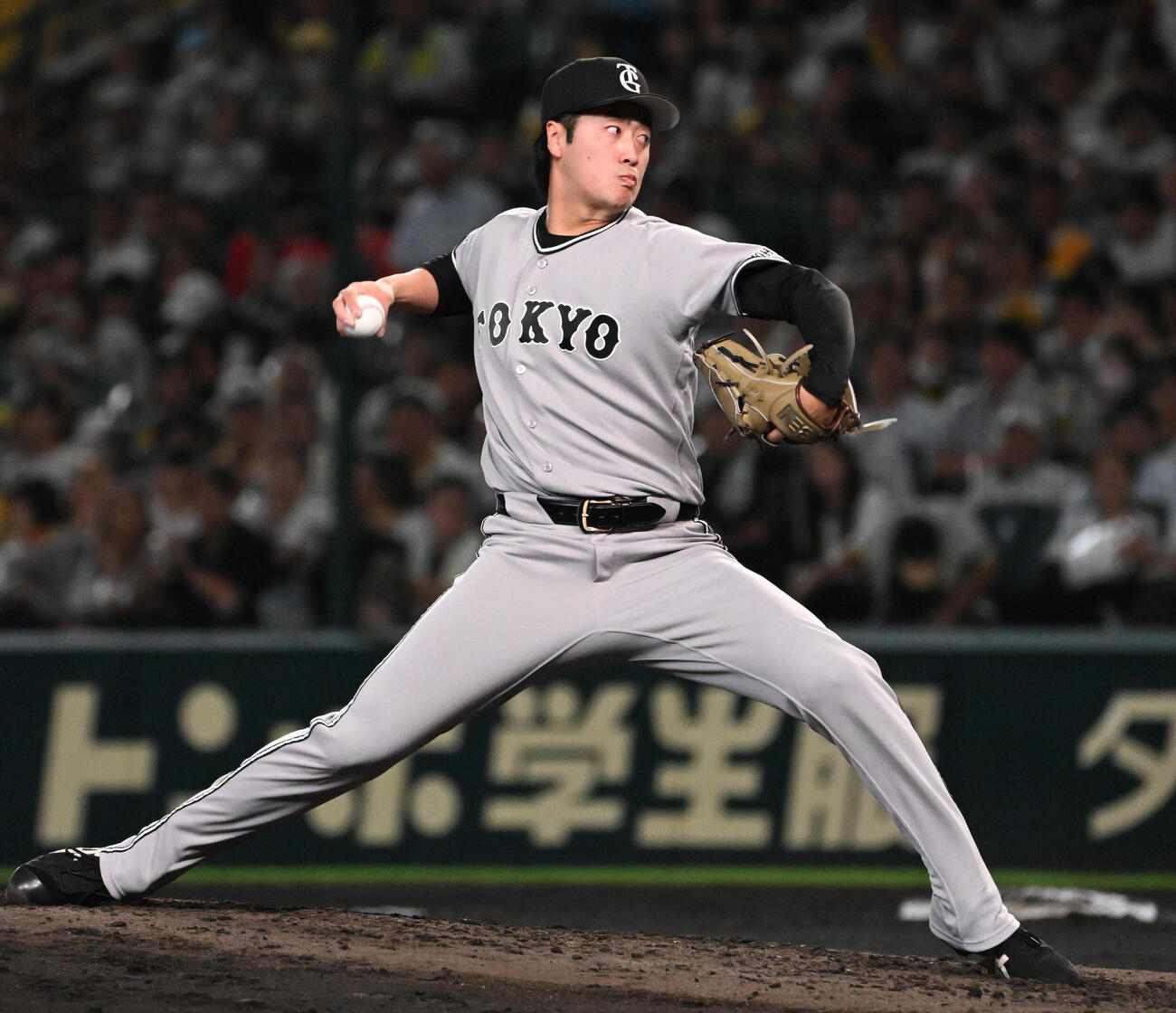 阪神対巨人　巨人2番手の西舘勇陽（撮影・石井愛子）