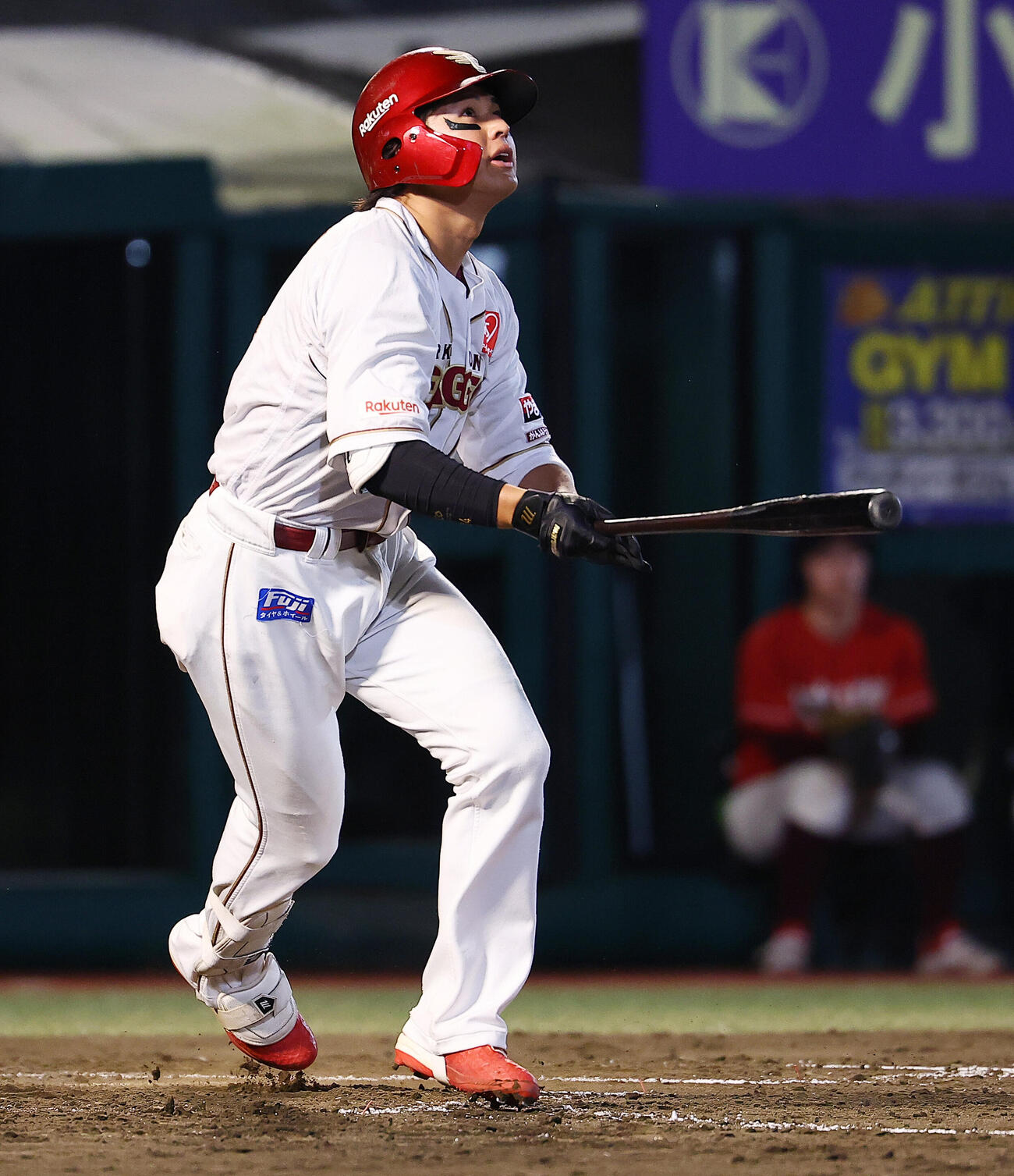 楽天対ソフトバンク　6回裏楽天2死、本塁打を放つ黒川史陽（撮影・野上伸悟）