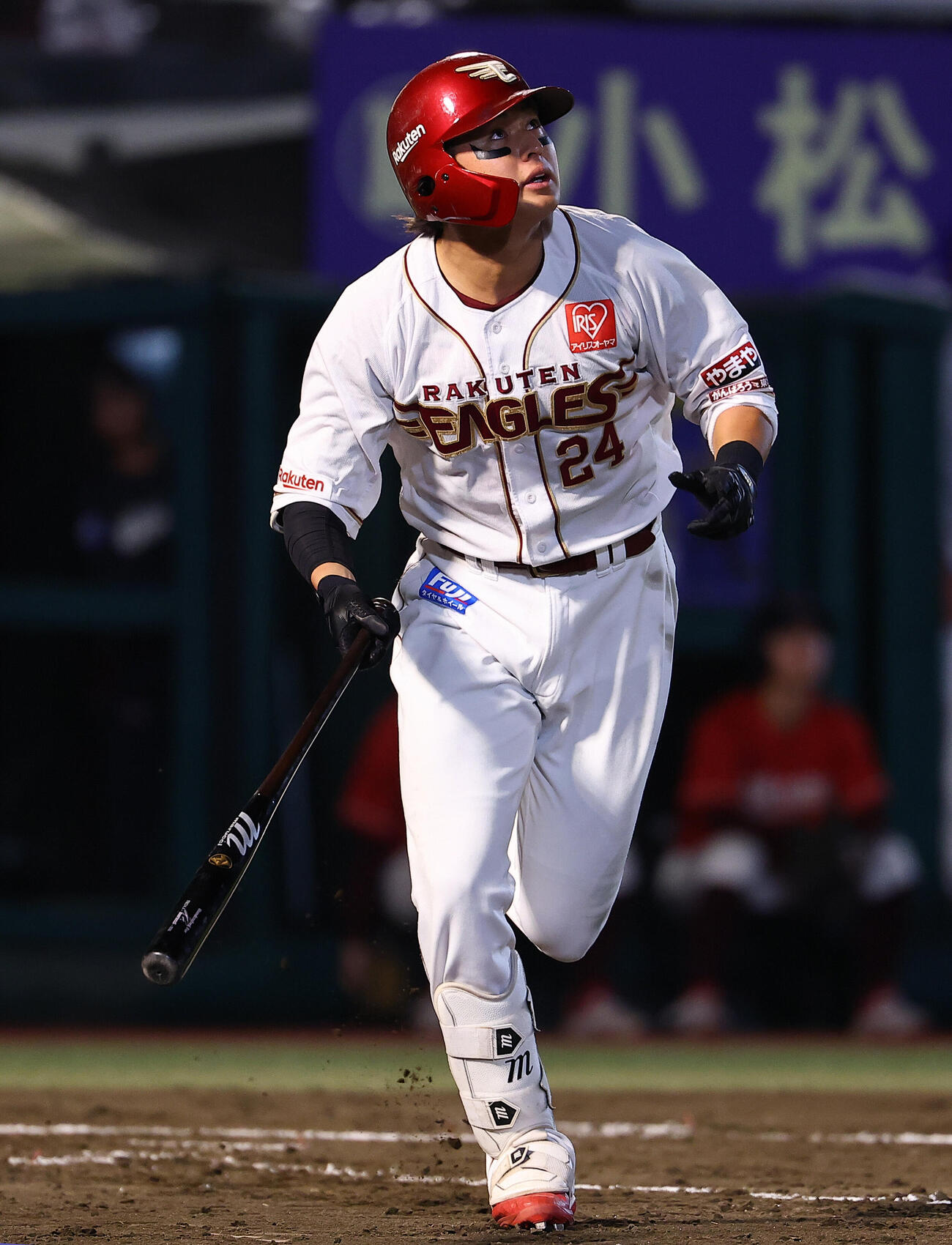 楽天対ソフトバンク　6回裏楽天2死、本塁打を放つ黒川史陽（撮影・野上伸悟）