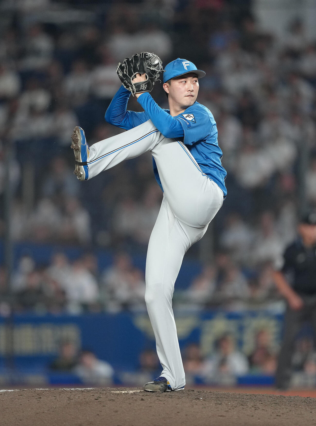 ロッテ対日本ハム　9回から登板した日本ハム柳川大晟（撮影・足立雅史）