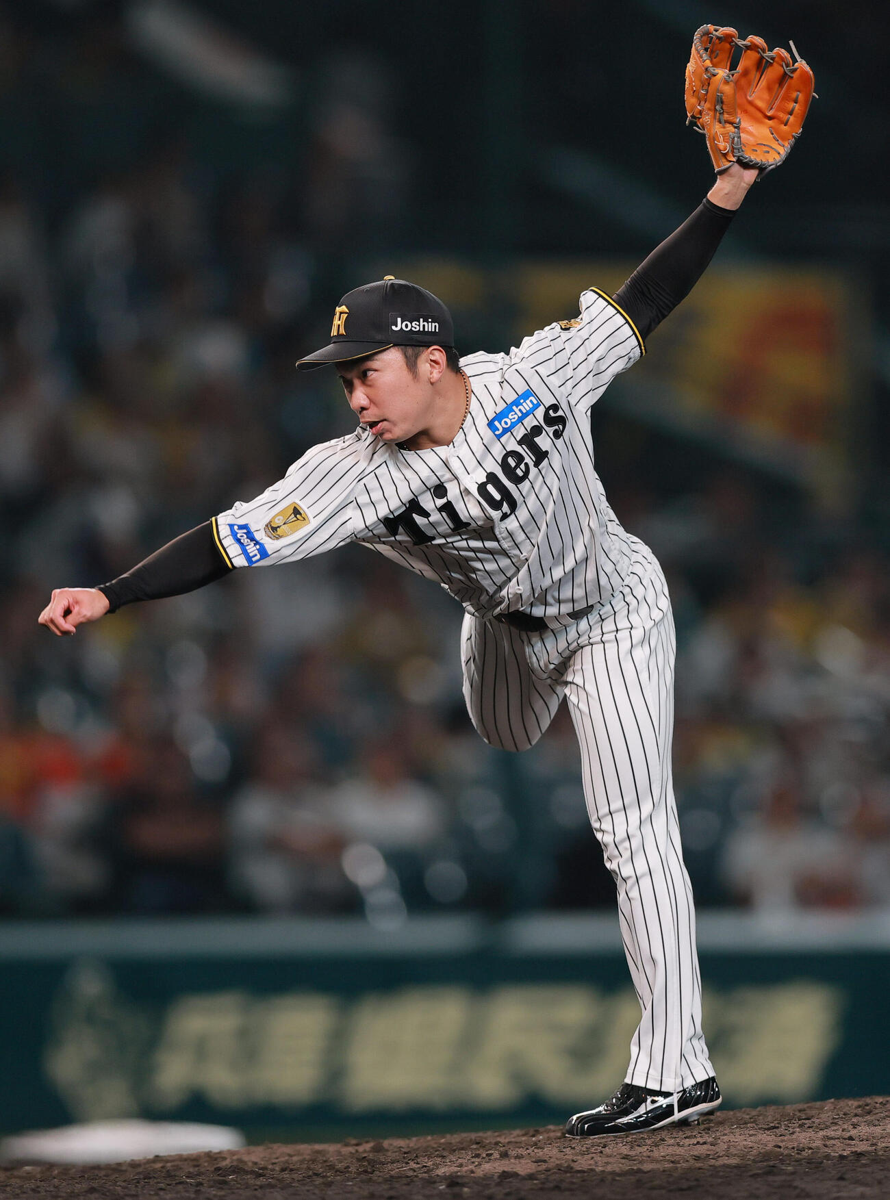 阪神対巨人　12回から登板し無失点に抑えた阪神石井大智（撮影・上山淳一）