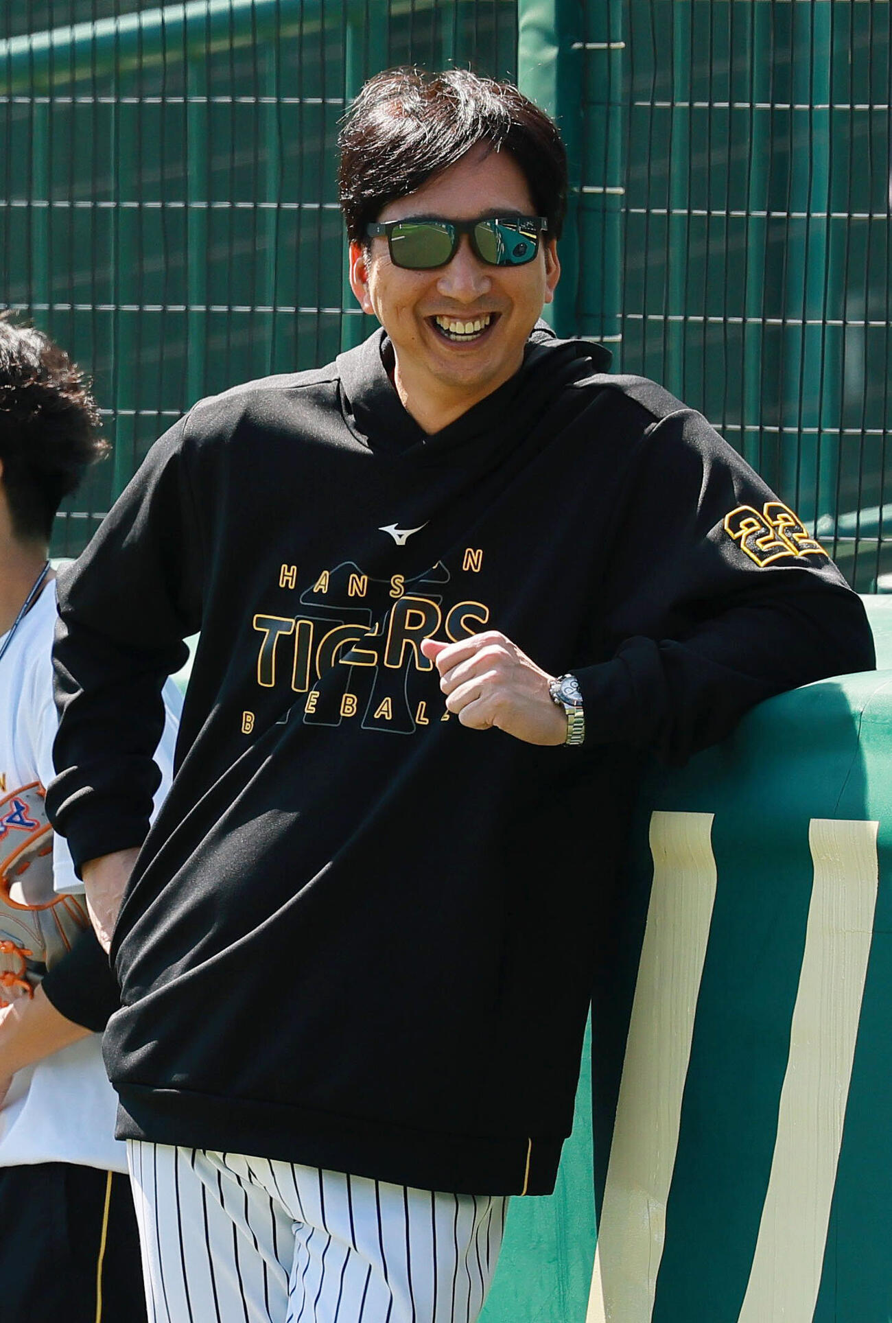 ..リラックスした表情をみせる阪神藤川球児監督（撮影・上山淳一）