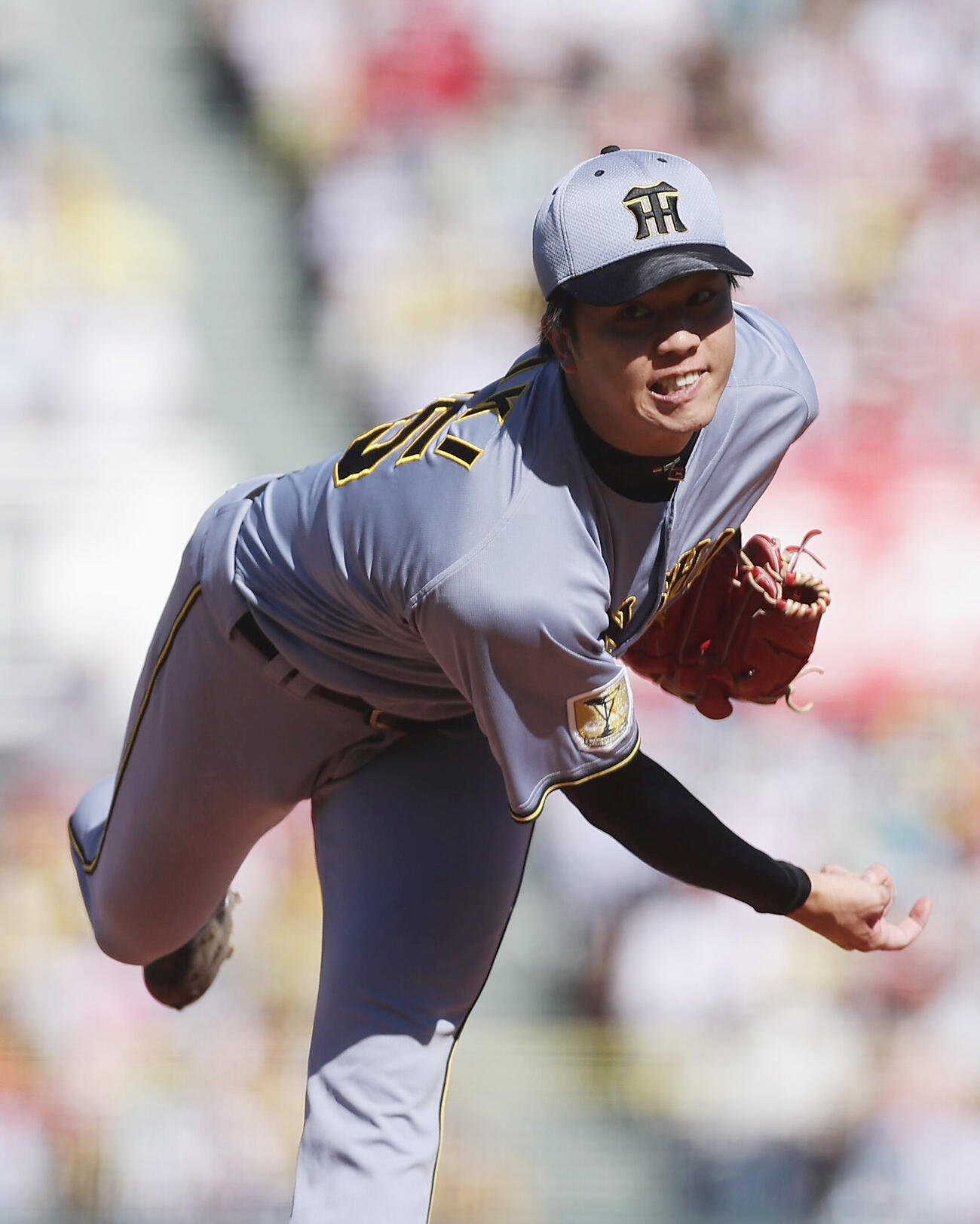 広島対阪神　力投する阪神先発の才木浩人（撮影・前田充）