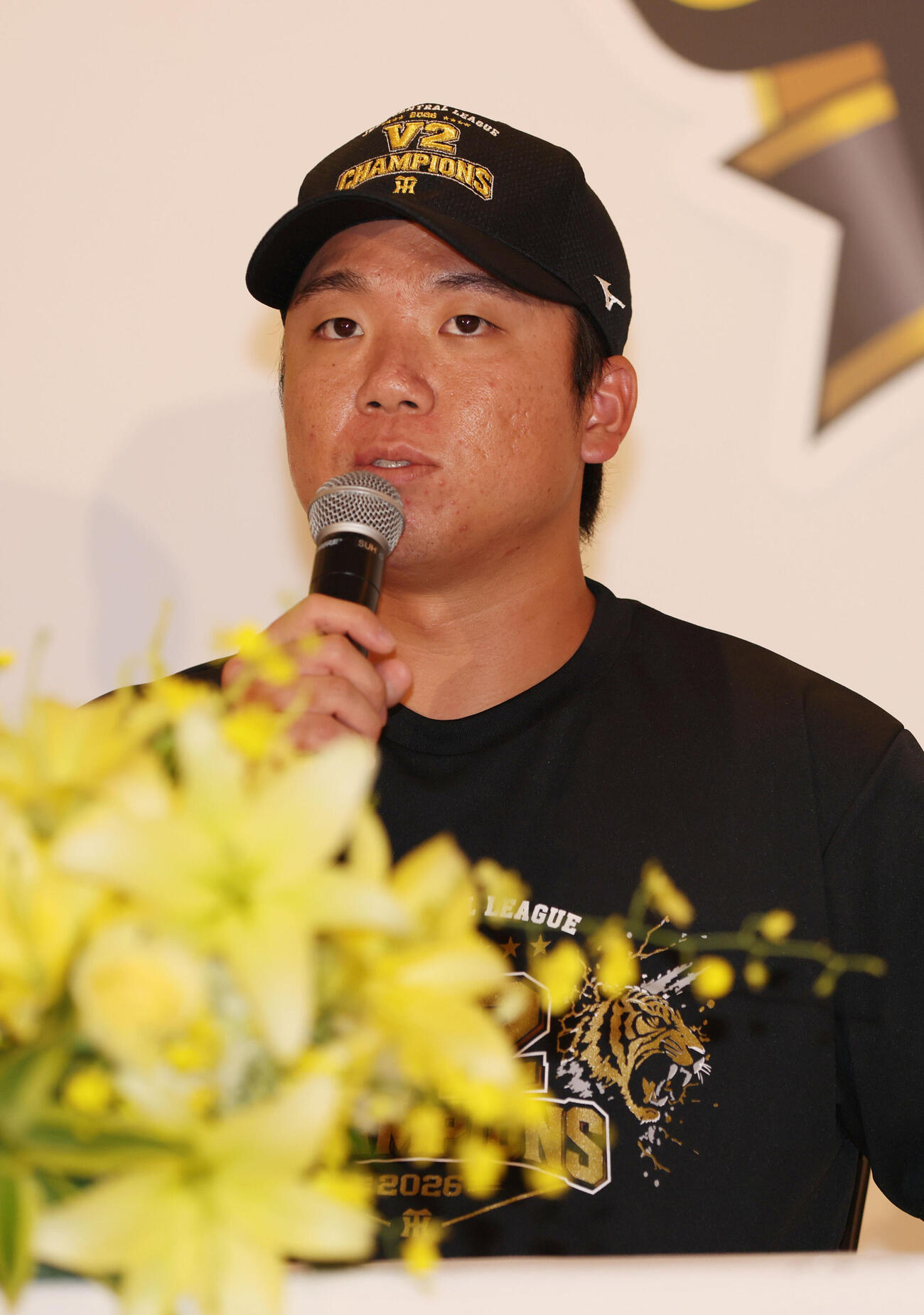 セリーグ優勝を決め会見する阪神村上頌樹（撮影・加藤孝規）