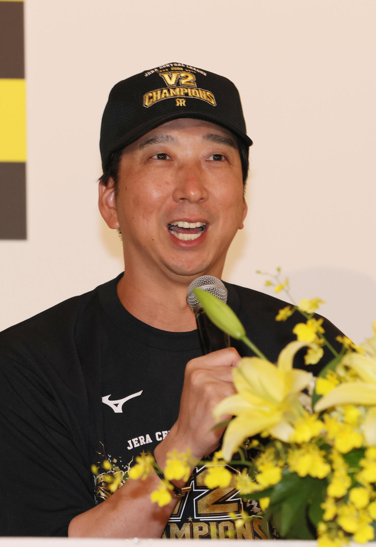 セリーグ優勝を決め会見する阪神（藤川球児監督撮影・加藤孝規）