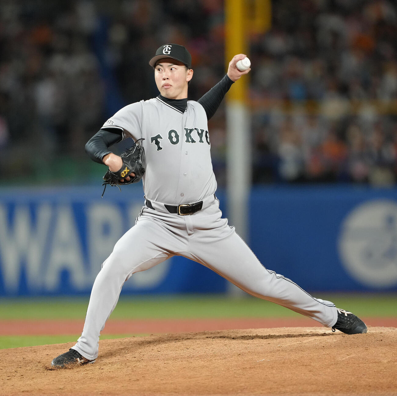 ヤクルト対巨人　8回から登板した巨人森田駿哉（2026年10月撮影）