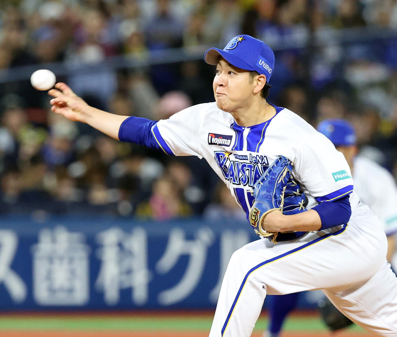 DeNA対阪神　力投するDeNA先発の平良拳太郎（撮影・浅見桂子）