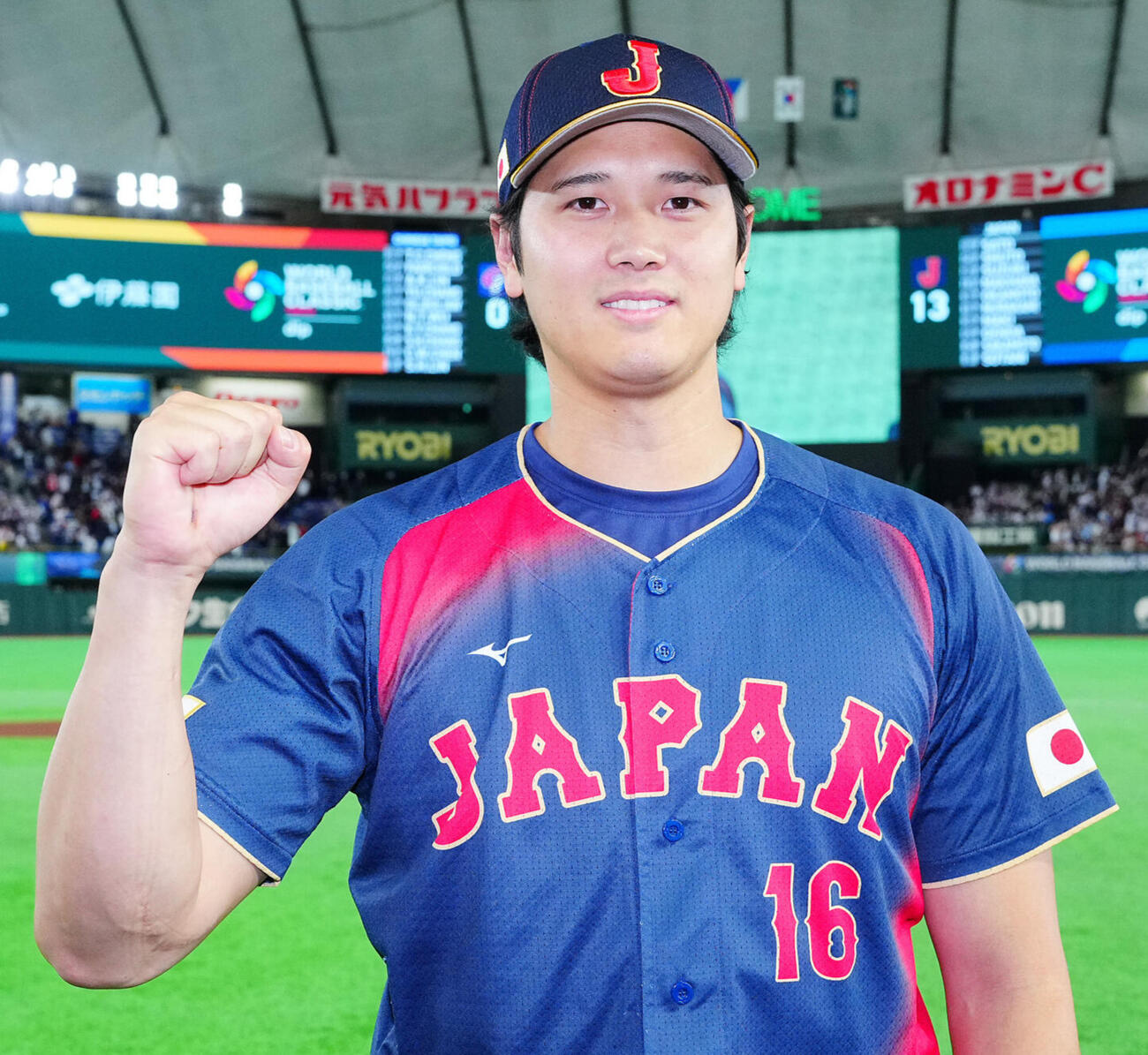 WBC時のユニホームを着る大谷翔平。キャップにあしらわれた旧ロゴは「J」だった（2026年3月）