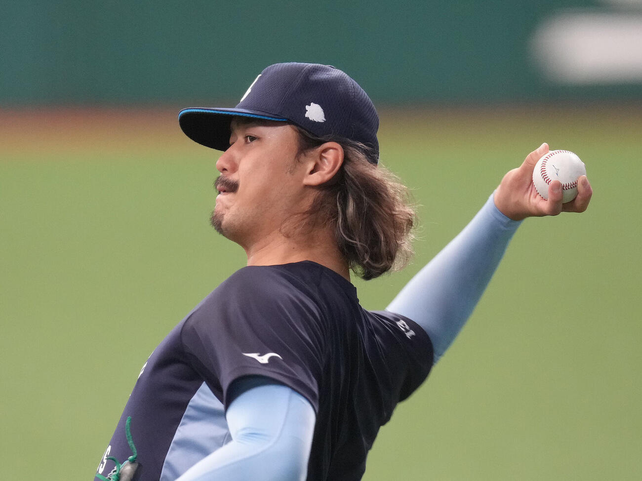 西武対日本ハム　調整する西武高橋光成（撮影・足立雅史）