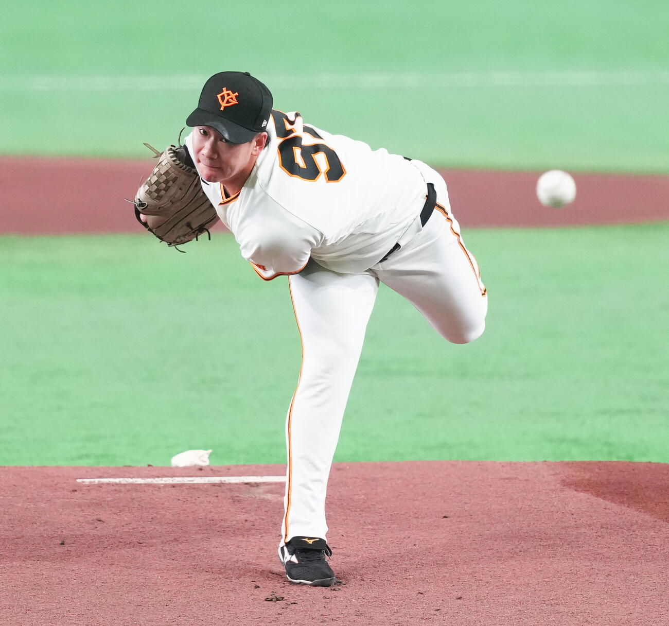 巨人対DeNA　先発し力投する巨人井上温大（撮影・鈴木みどり）