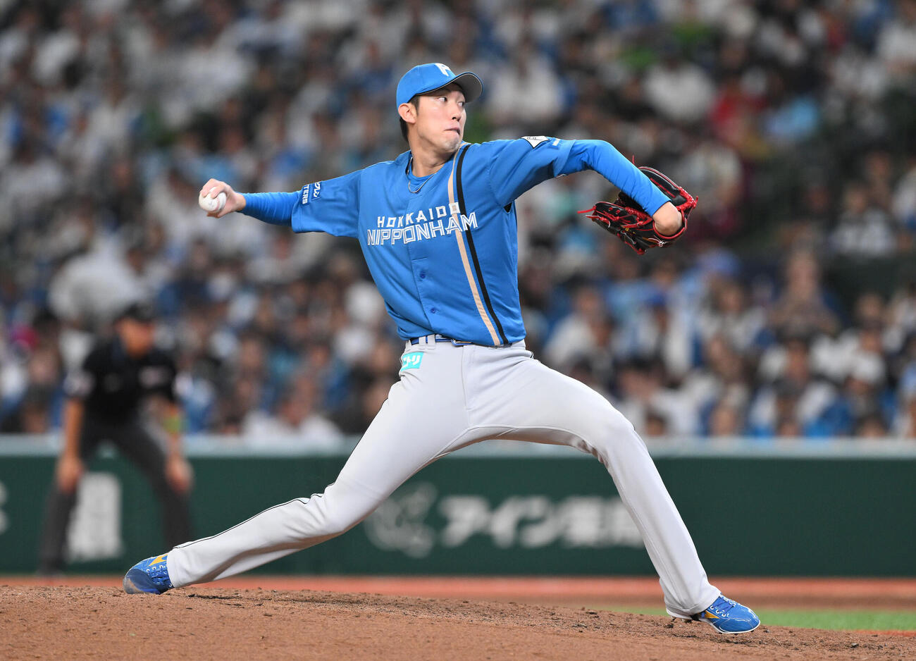 西武対日本ハム　日本ハム2番手の福島蓮（撮影・滝沢徹郎）