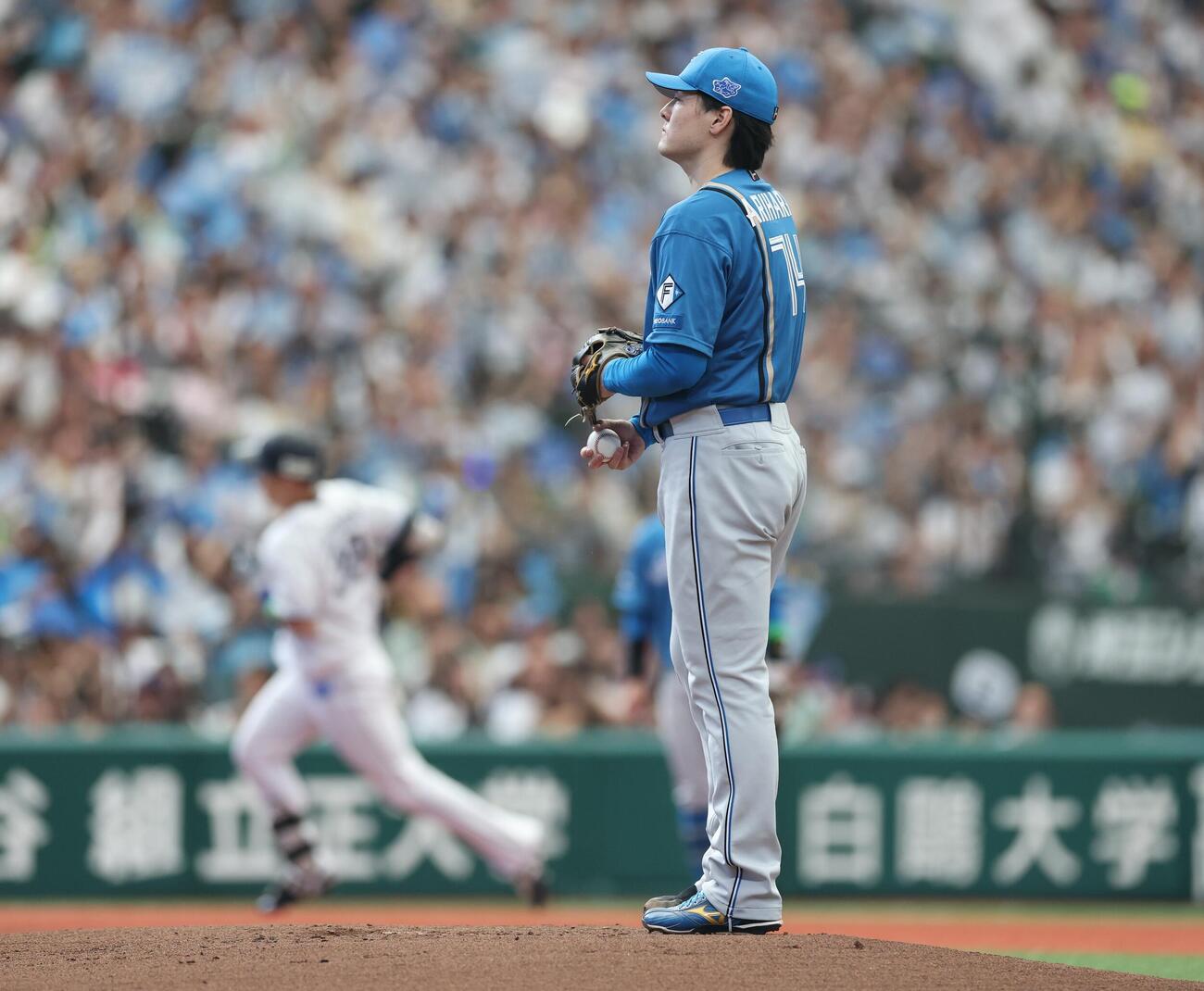西武対日本ハム　1回裏西武1死、平沢大河に本塁打を浴びる有原航平（撮影・黒川智章）