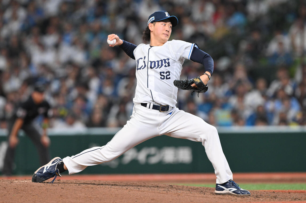 西武対日本ハム　西武3番手の篠原響（撮影・滝沢徹郎）