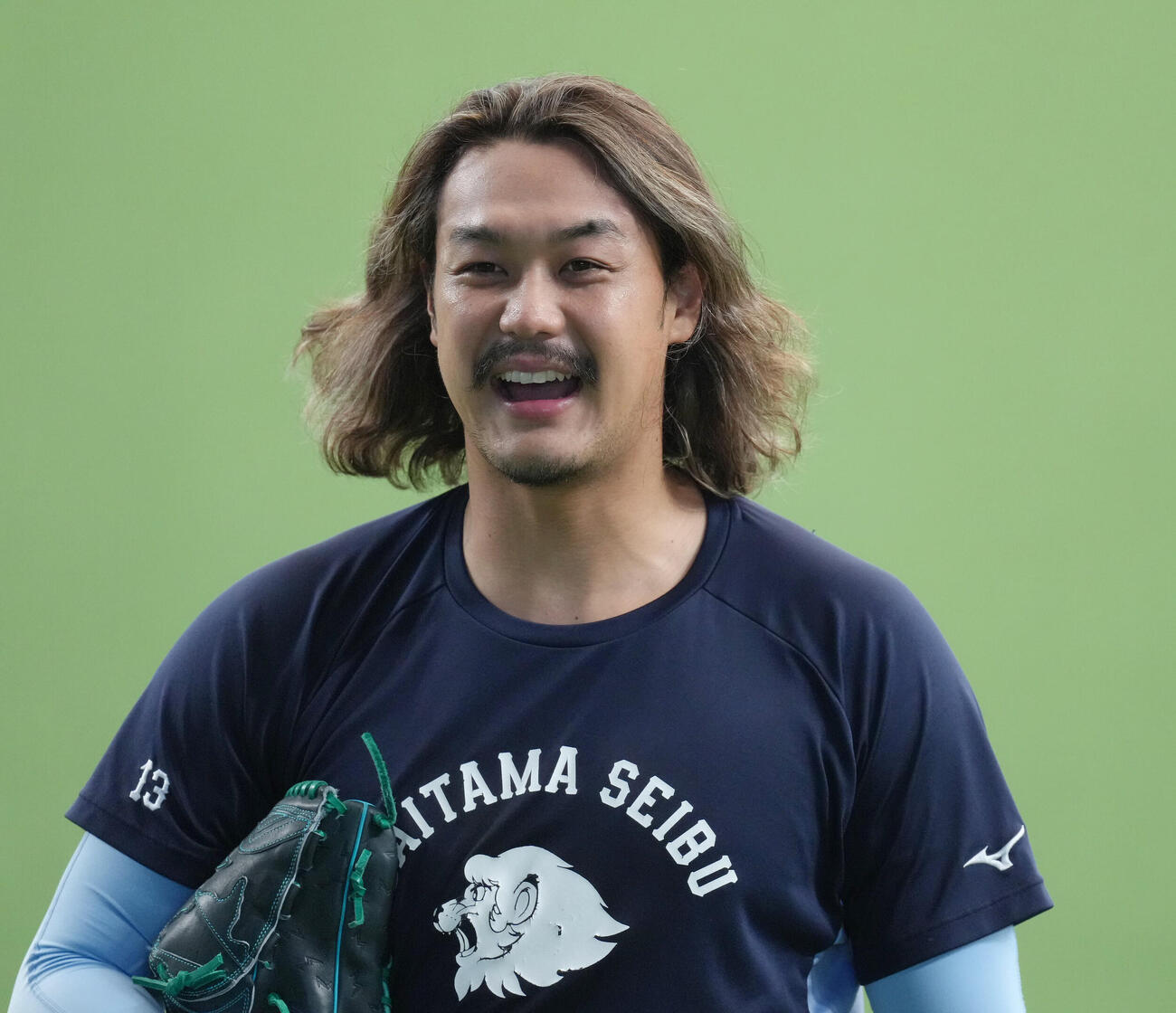 西武対日本ハム　練習中、笑顔を見せる西武高橋光成（撮影・足立雅史）