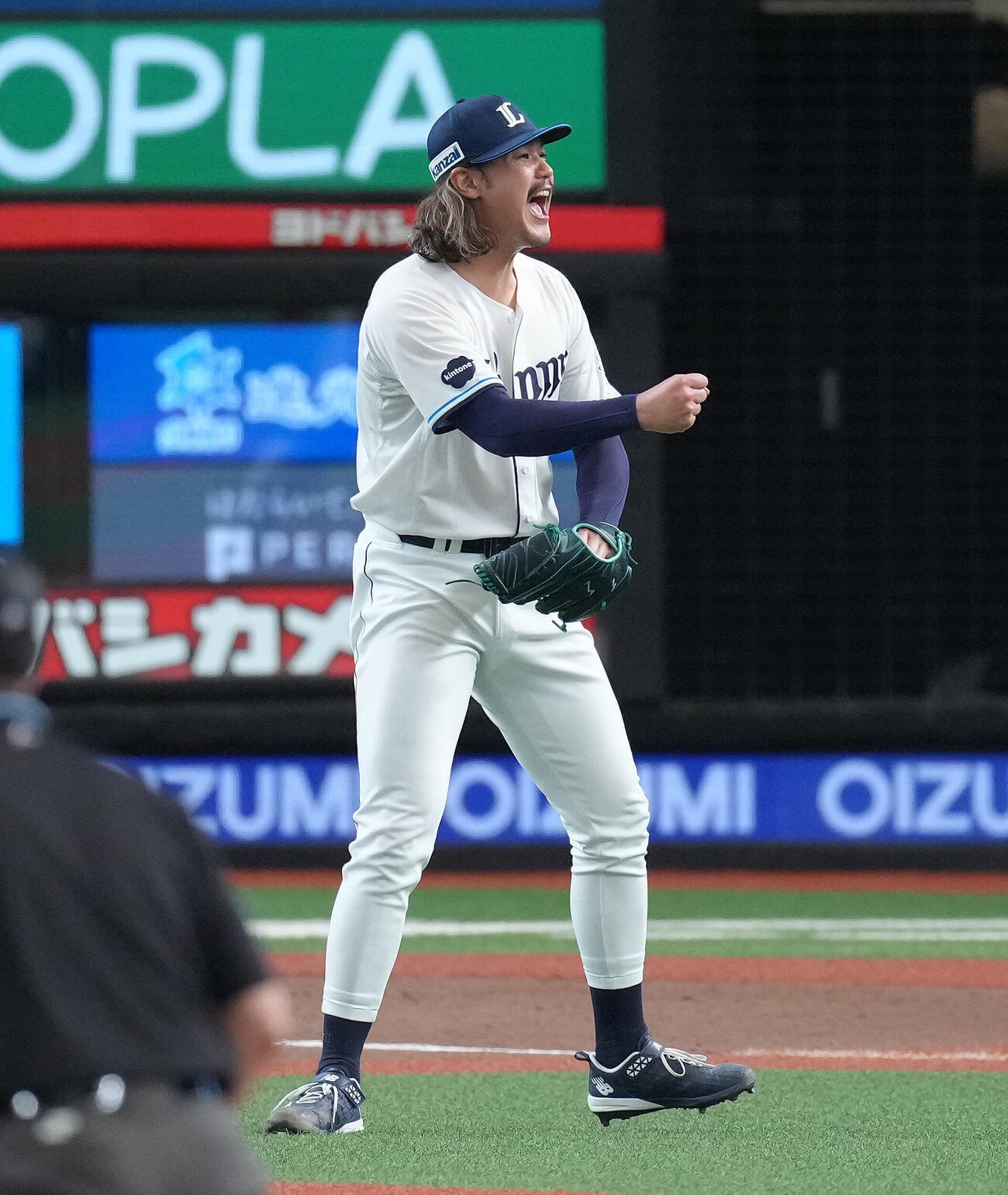 西武対日本ハム　7回を1失点で終え、ガッツポーズする西武高橋光成（撮影・足立雅史）