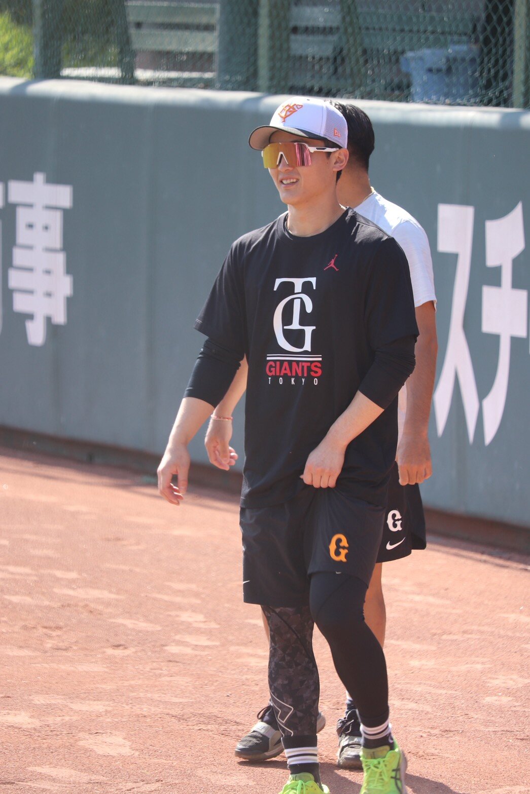 ジャイアンツ球場で調整する巨人浦田俊輔