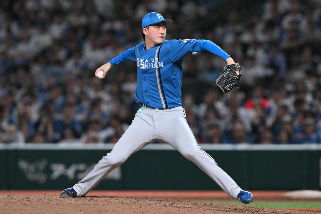 西武対日本ハム　9回裏、日本ハム5番手で登板し試合を締めた柳川大晟（撮影・滝沢徹郎）
