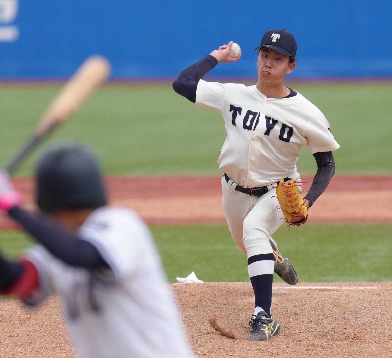 中大対東洋大　完封勝利を挙げた東洋大・石沢順平（撮影・足立雅史）