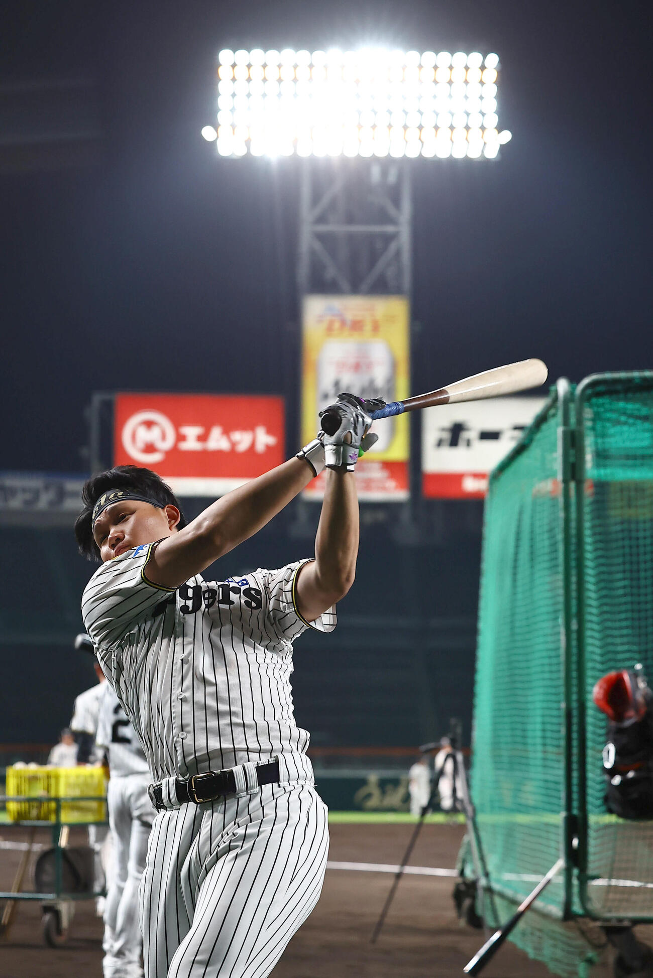 打撃練習をする森森下翔太（撮影・上田博志）