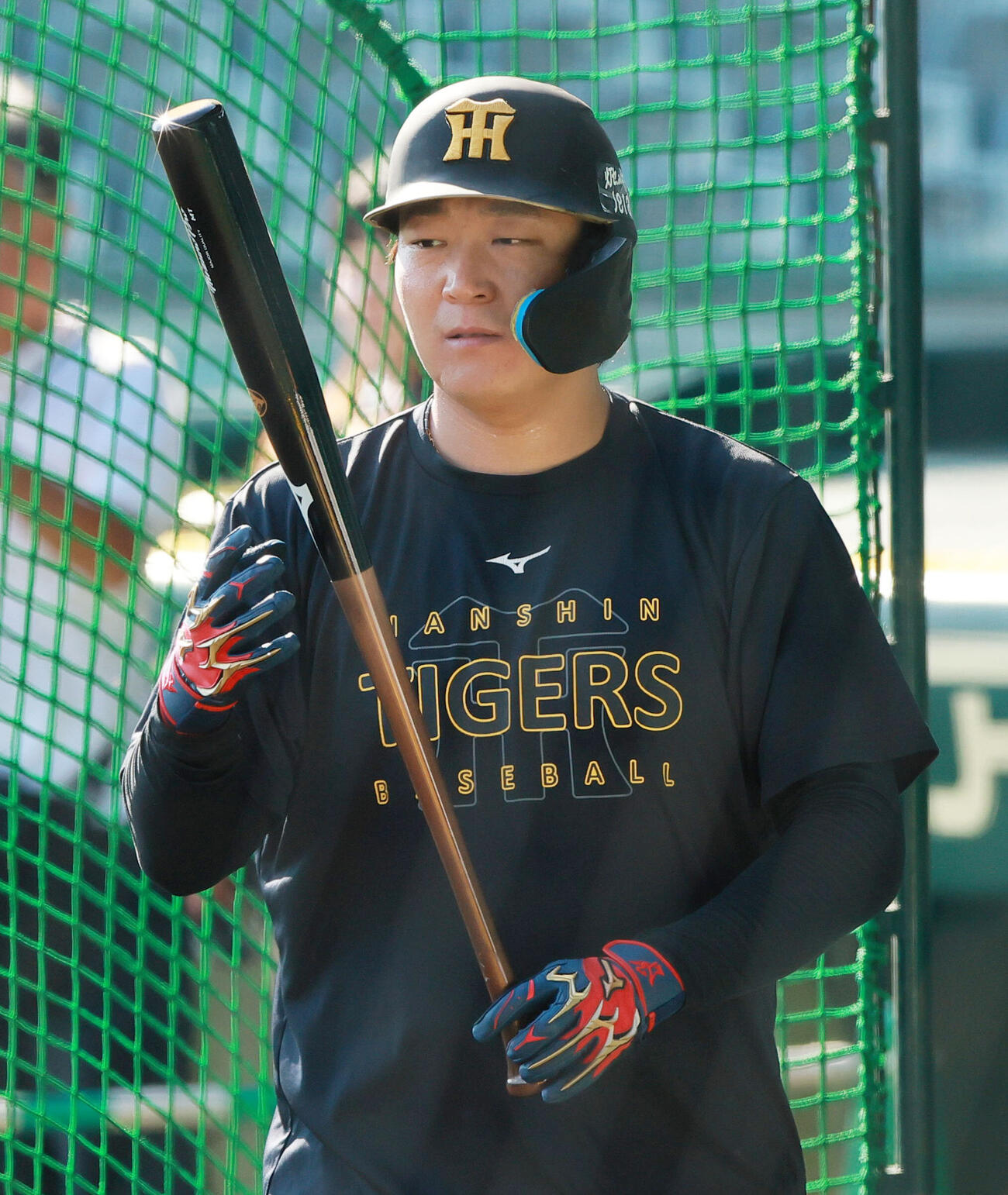 阪神対DeNA　試合前の練習に励む阪神大山悠輔（撮影・上山淳一）