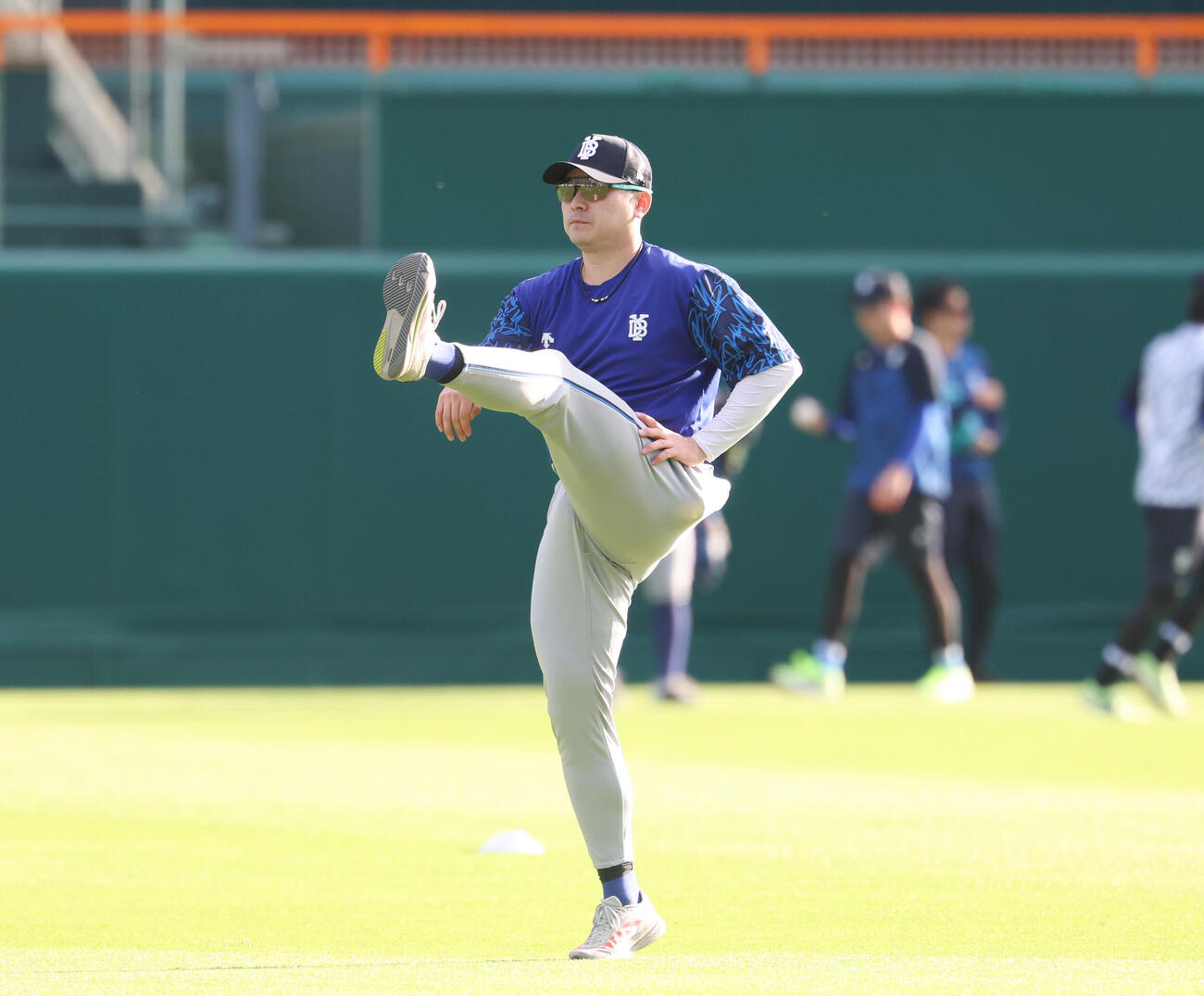 阪神対DeNA　アップをするDeNA佐野恵太（撮影・増田悦実）