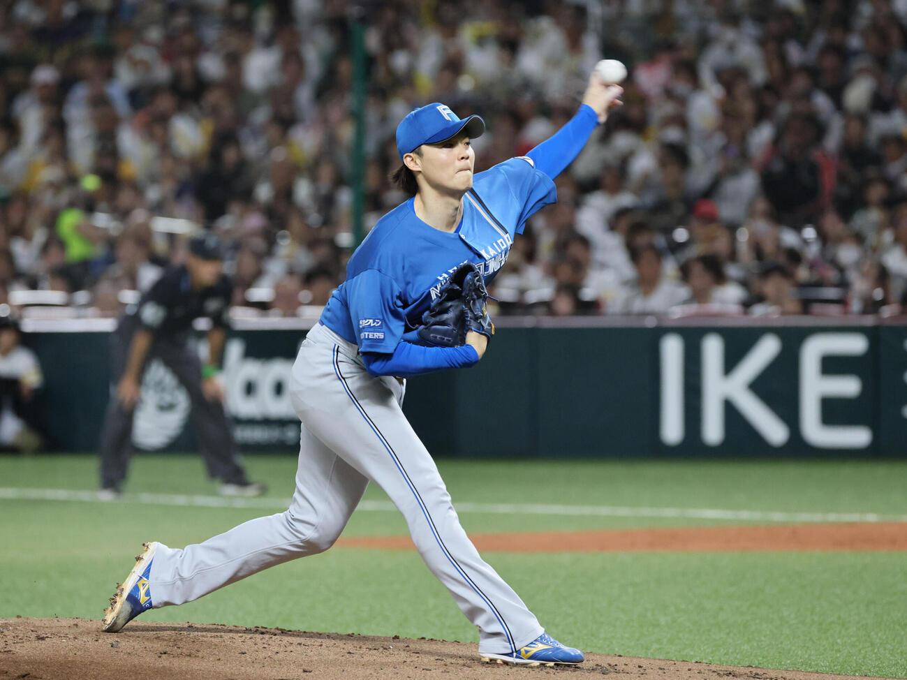 ソフトバンク対日本ハム　日本ハム先発の山崎福也（撮影・加藤孝規）