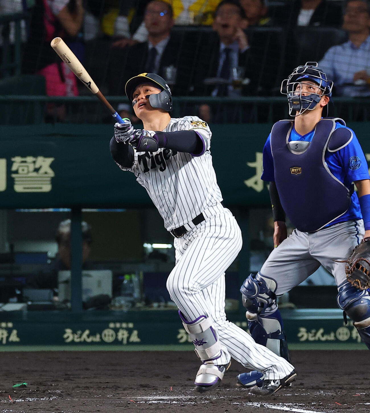 阪神対DeNA 3回裏阪神2死、森下翔太は中飛に倒れる（撮影・上田博志）