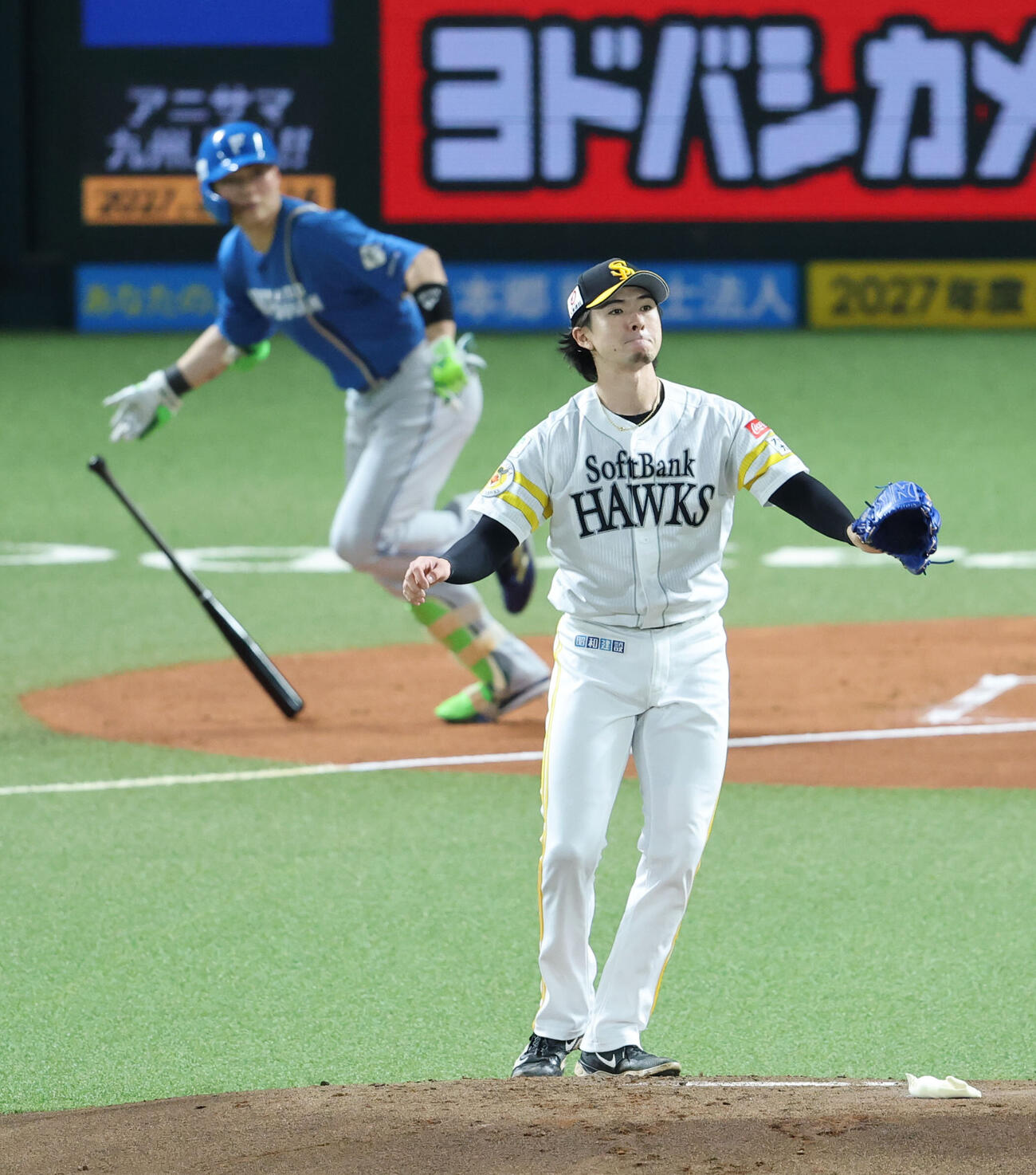 ソフトバンク対日本ハム　1回表日本ハム無死一、二塁、清宮幸太郎に左前先制適時打を浴びた上沢直之（撮影・梅根麻紀）