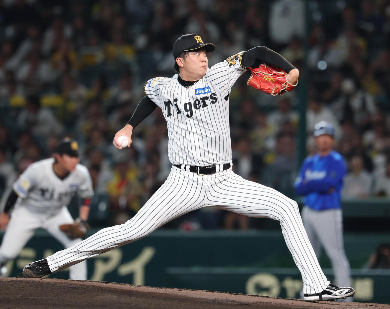 阪神対DeNA　先発し力投する阪神才木浩人（撮影・増田悦実）
