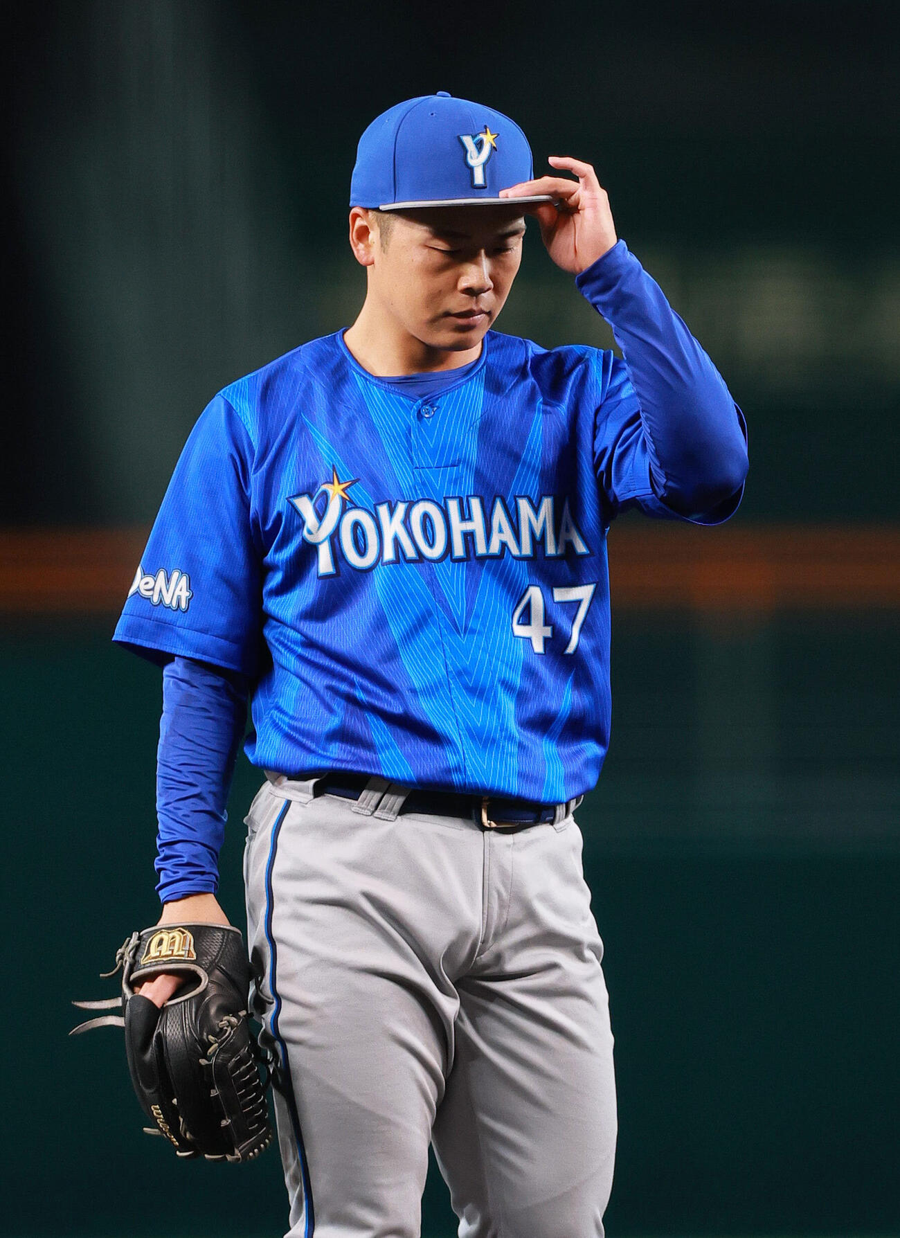 阪神対DeNA 2回裏阪神無死、前川右京に死球を与えるDeNA片山皓心（撮影・上山淳一）