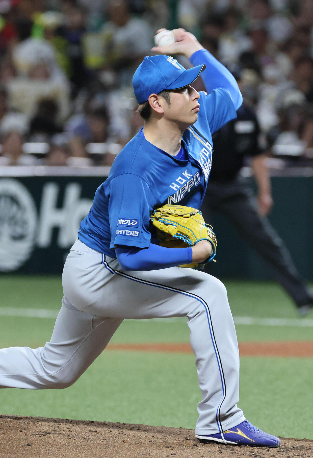 ソフトバンク対日本ハム　日本ハム先発の加藤貴之.................（撮影・加藤孝規）