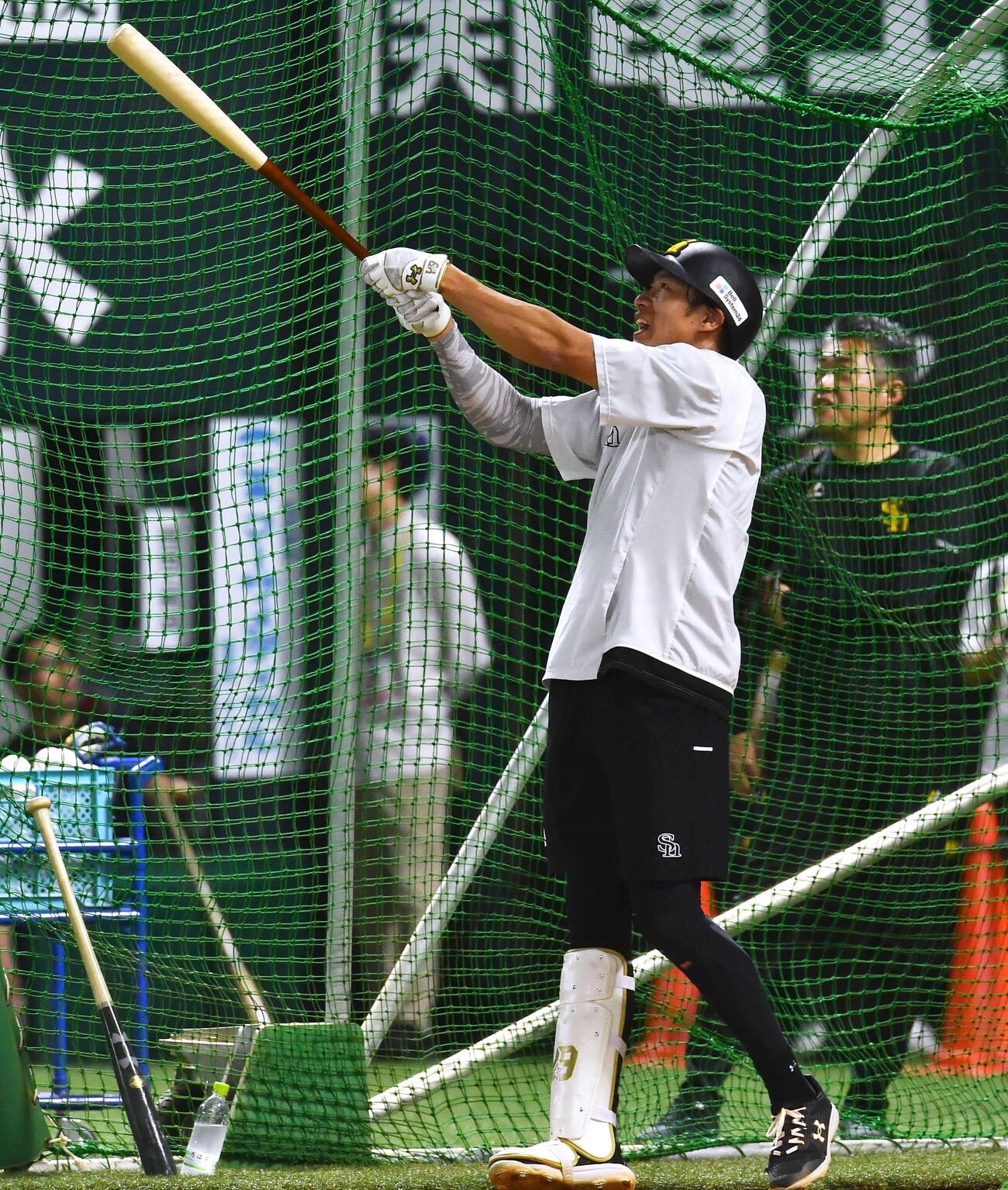 フリー打撃を行うソフトバンク柳田悠岐（撮影・岩下翔太）